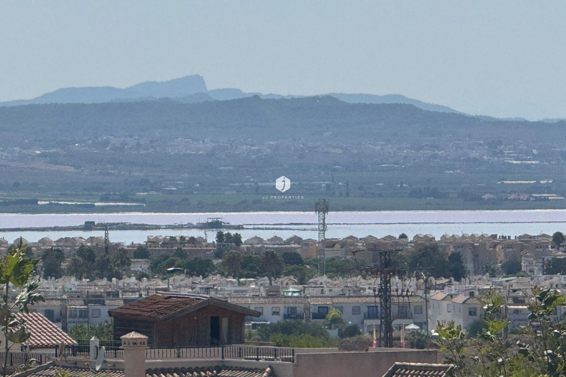 Resale - Bungalow -
Torrevieja - Costa Blanca