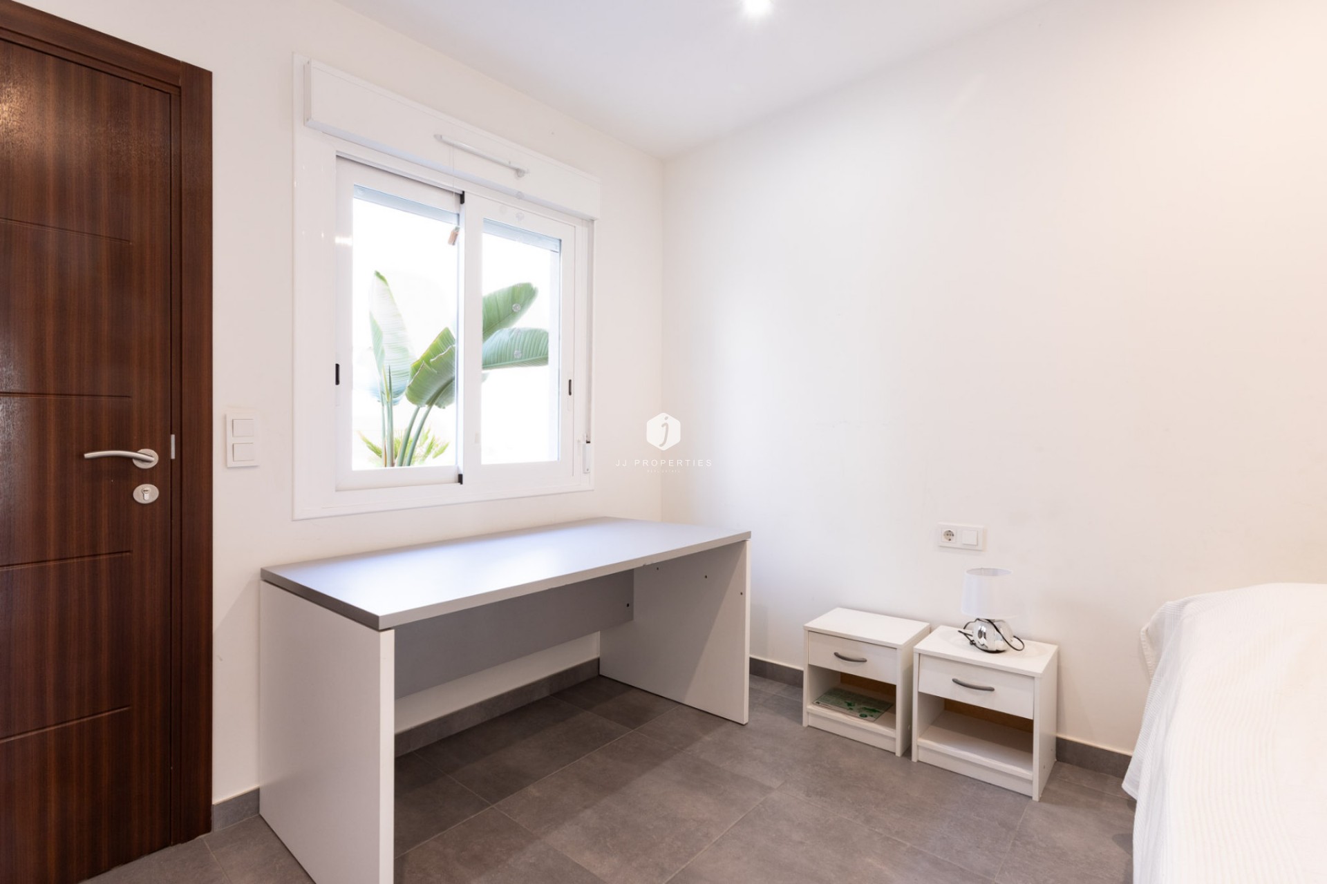 Resale - Bungalow -
Torrevieja - Costa Blanca