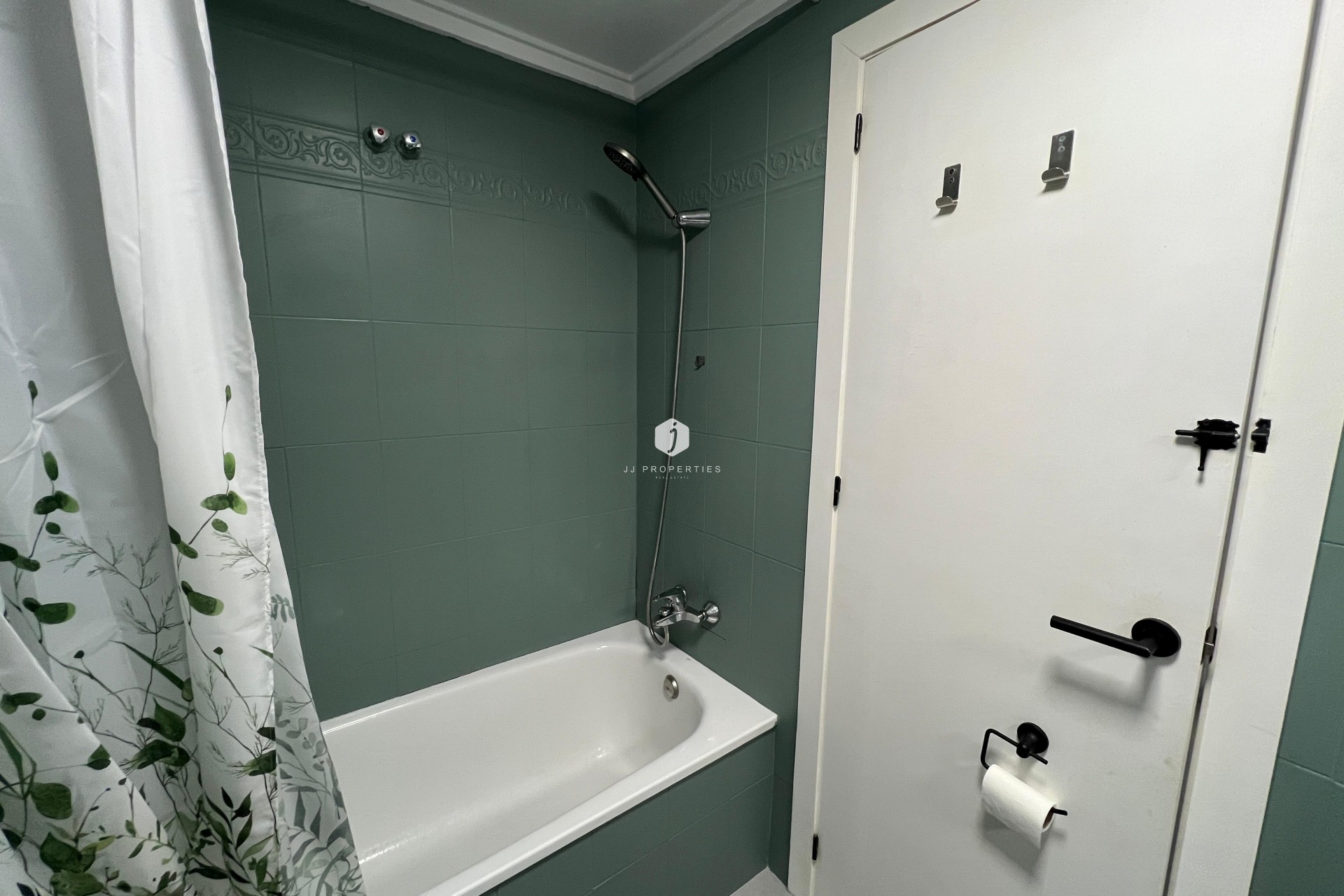 Resale - Bungalow -
Torrevieja - Costa Blanca