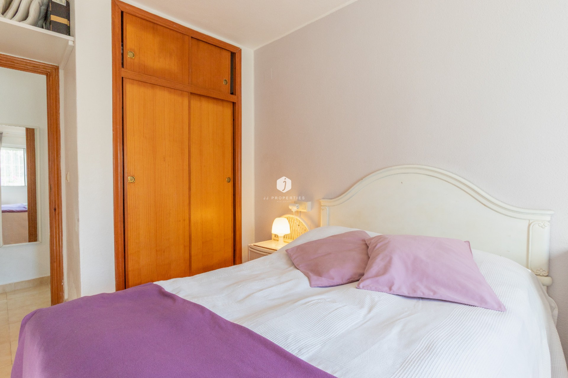 Resale - Bungalow -
Torrevieja - Costa Blanca