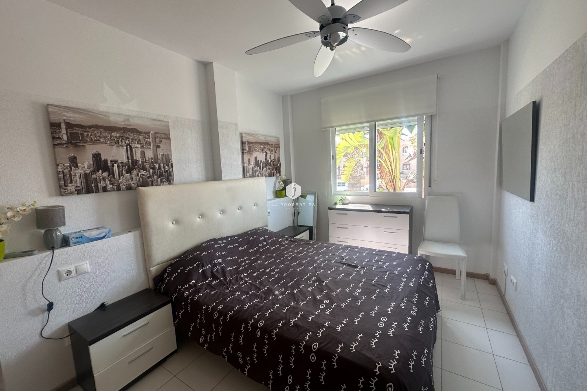 Resale - Bungalow -
Torrevieja - Costa Blanca