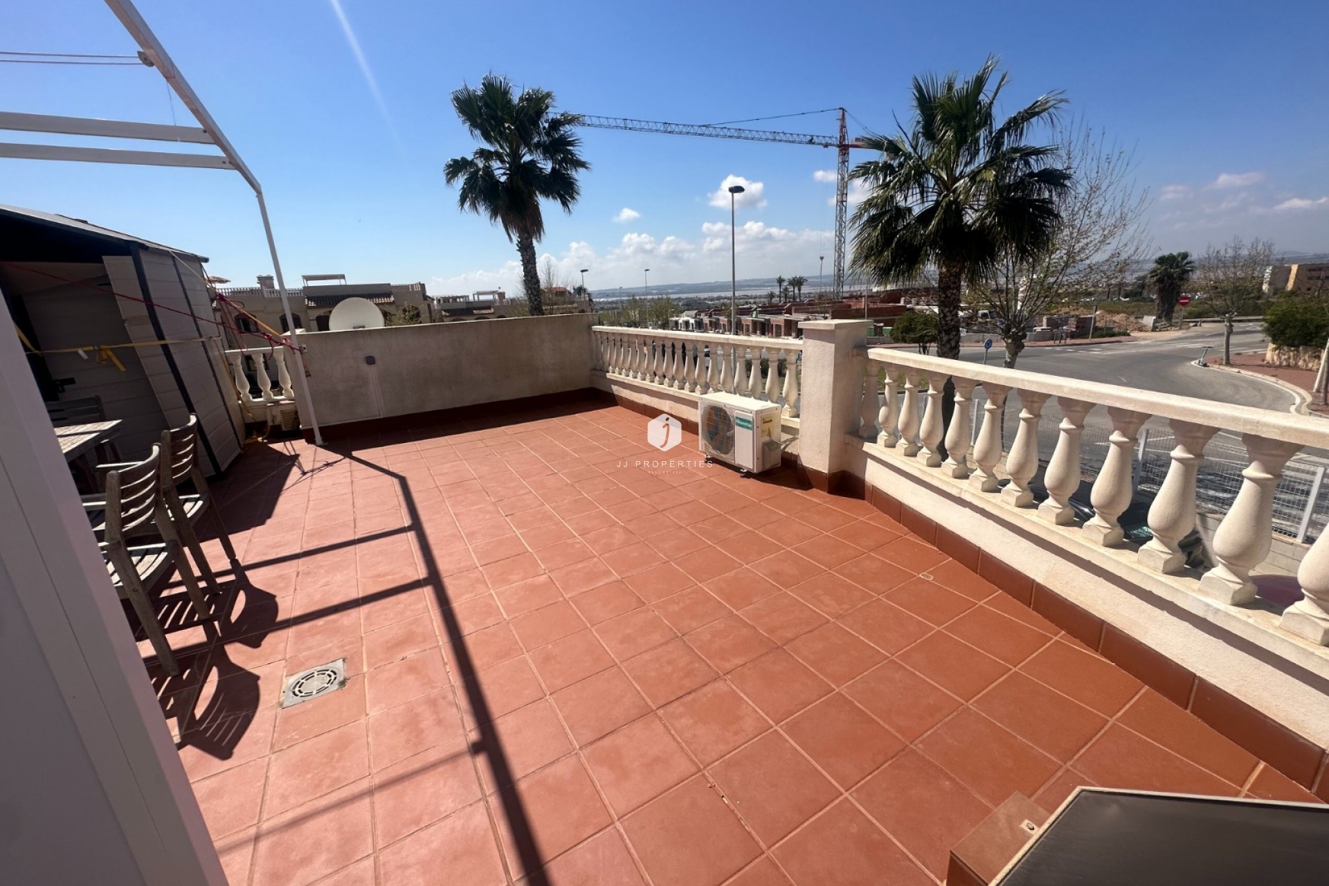 Resale - Bungalow -
Torrevieja - Costa Blanca