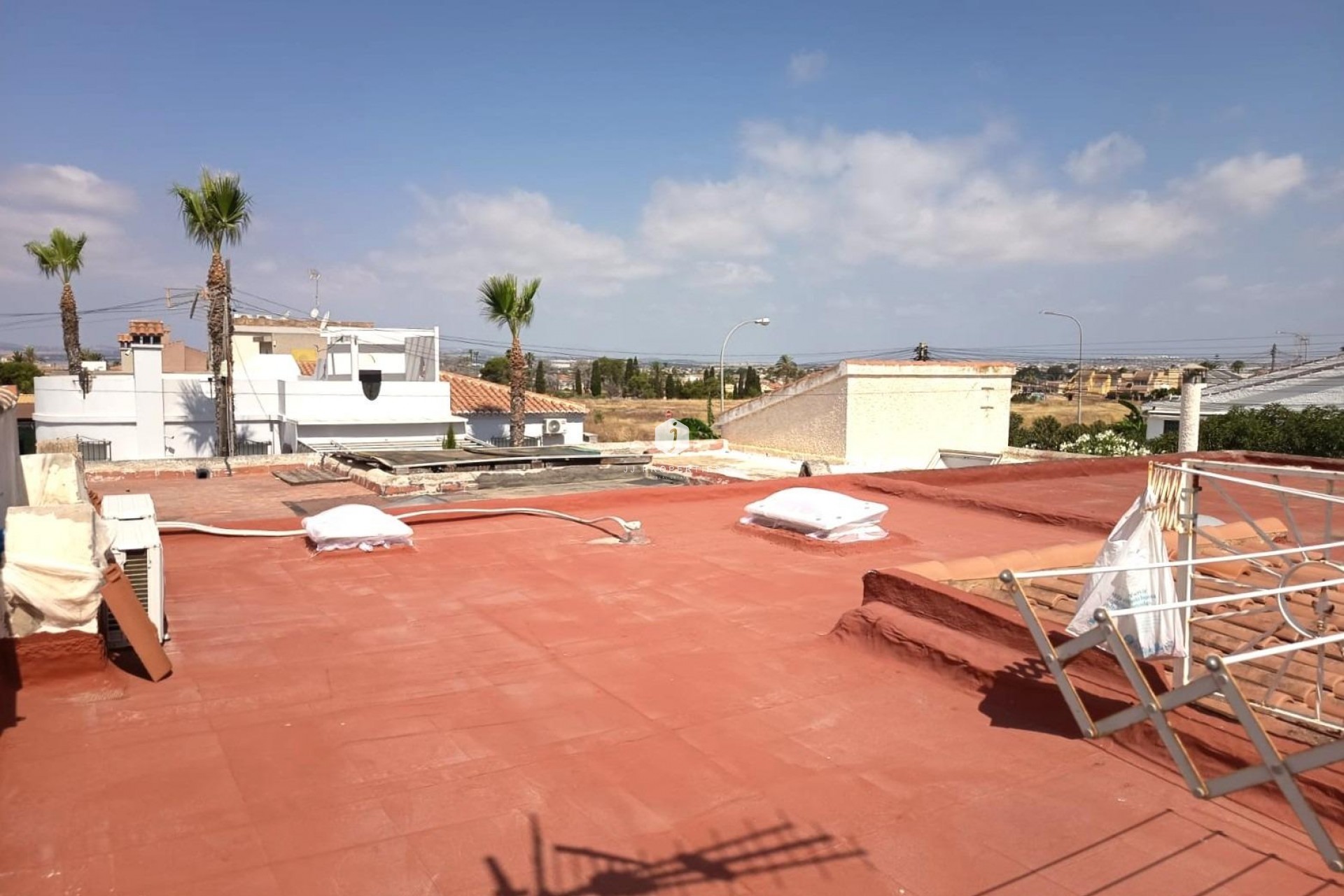 Resale - Bungalow -
Torrevieja - Costa Blanca