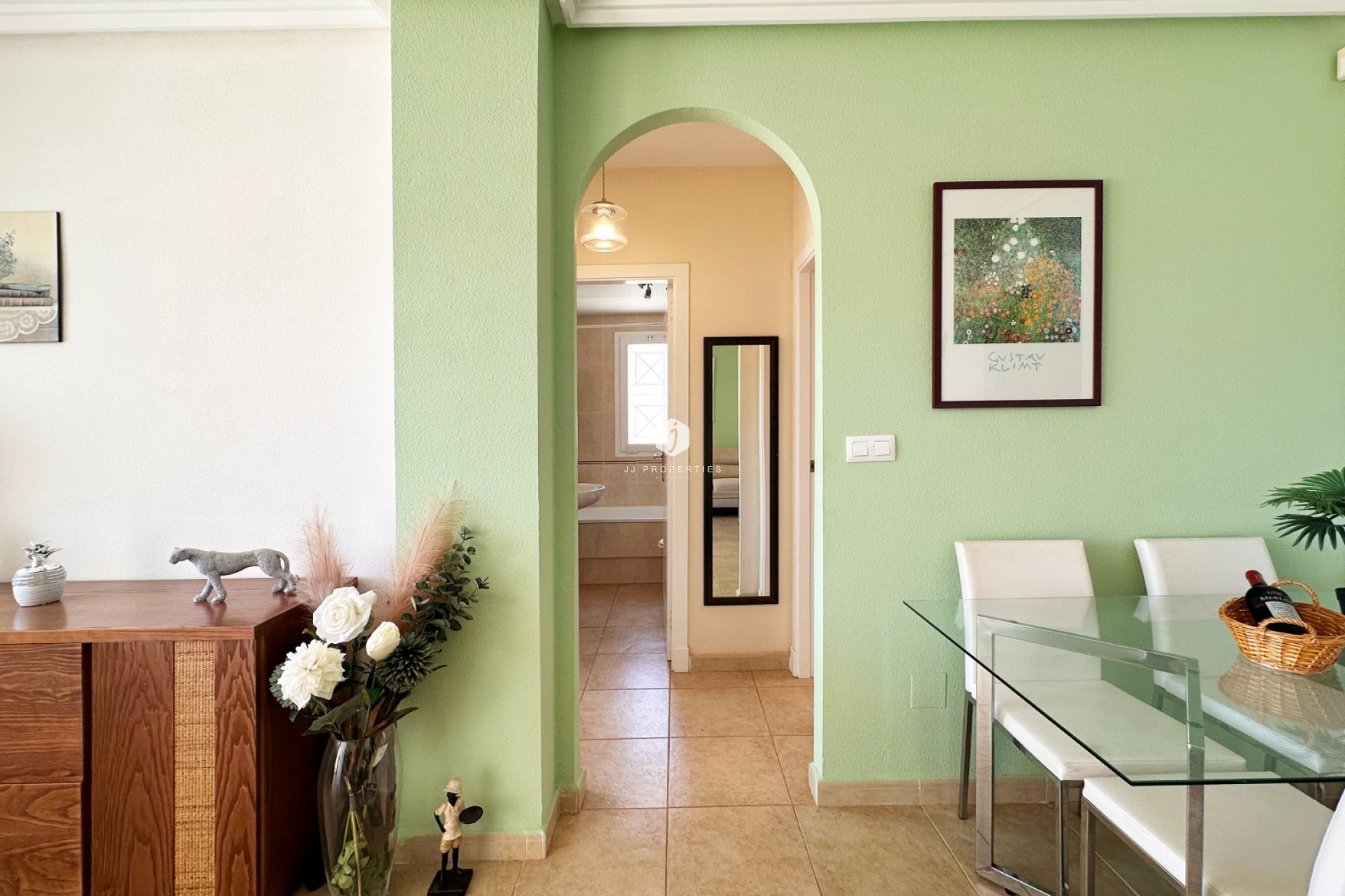 Resale - Bungalow -
Torrevieja - Costa Blanca