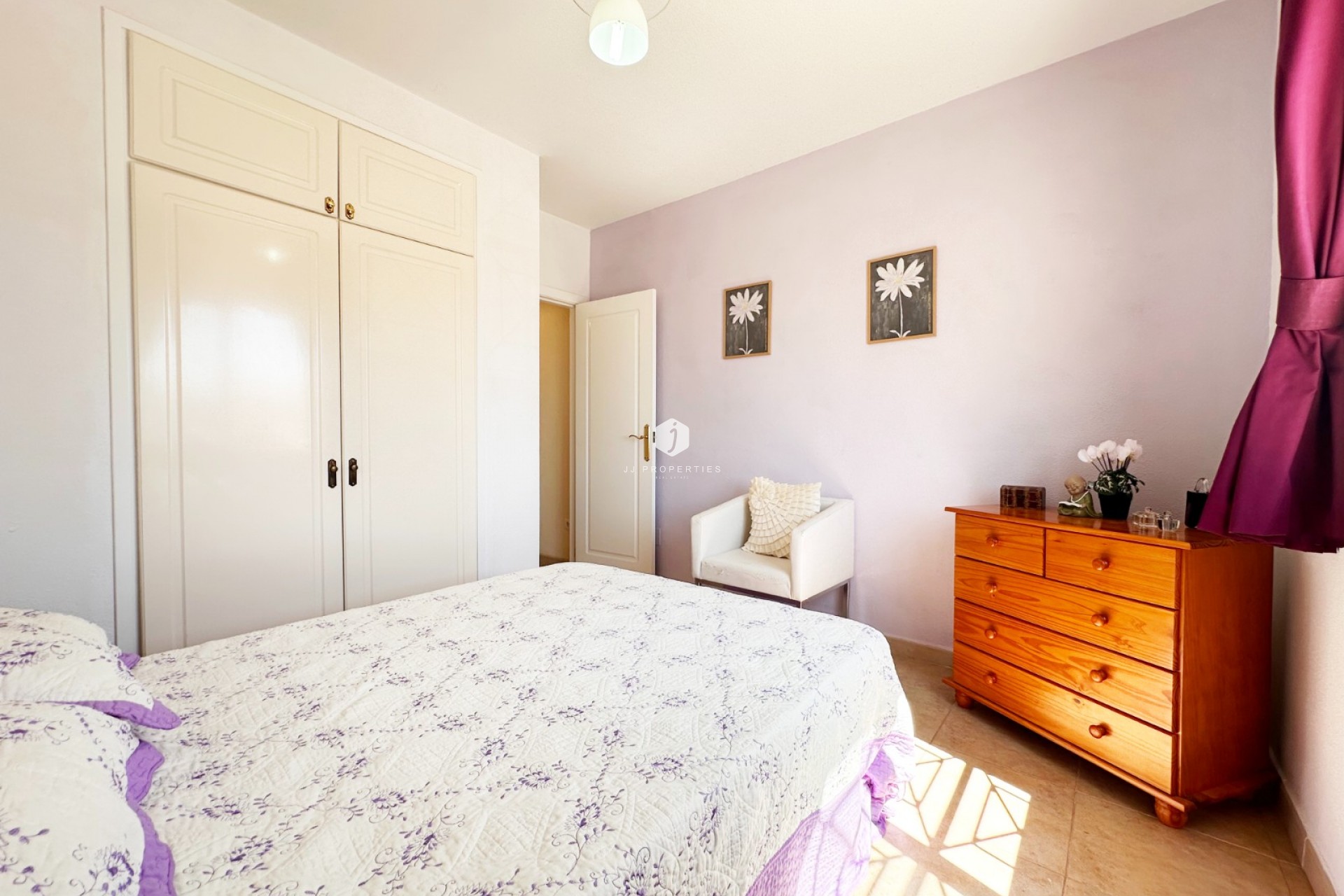 Resale - Bungalow -
Torrevieja - Costa Blanca