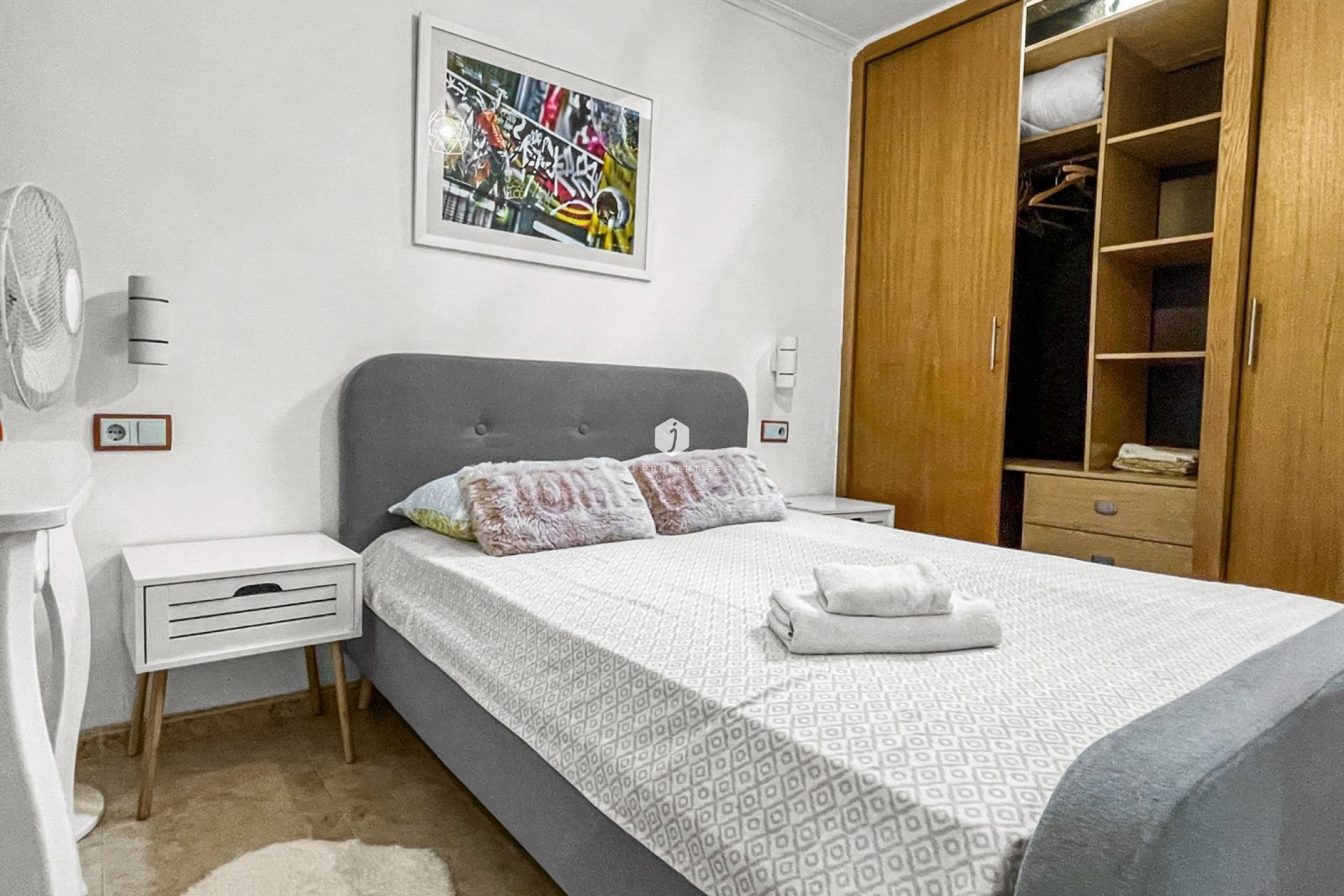 Resale - Bungalow -
Torrevieja - Costa Blanca