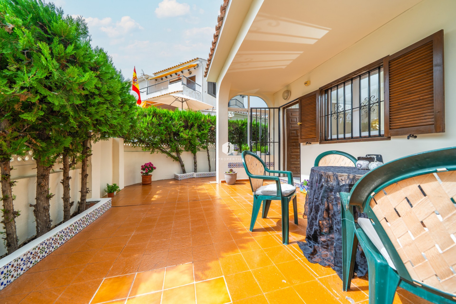 Resale - Bungalow -
Torrevieja - La Mata