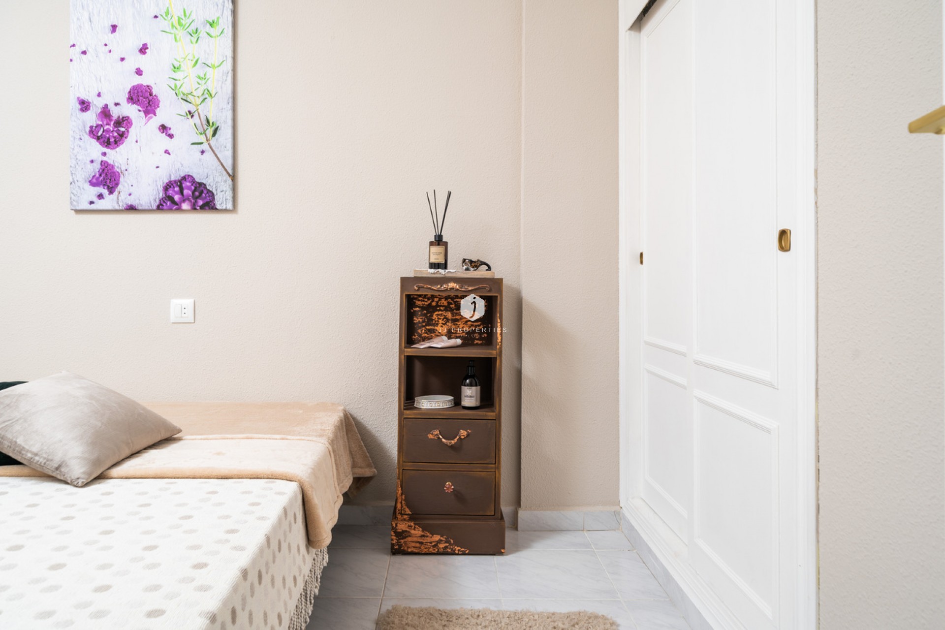 Resale - Bungalow -
Torrevieja - La Mata