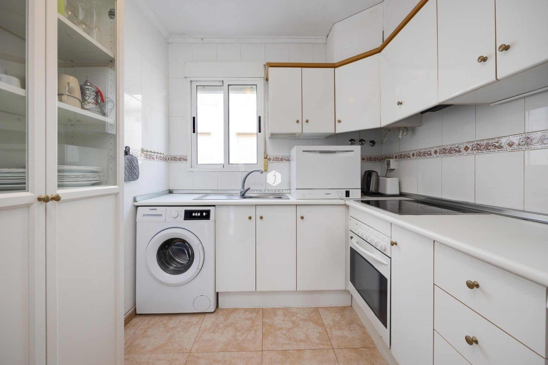 Resale - Bungalow -
Torrevieja - La Siesta - El Salado - Torreta