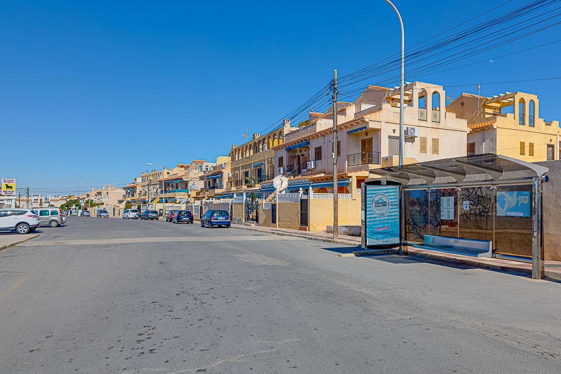 Resale - Bungalow -
Torrevieja - La Siesta - El Salado - Torreta