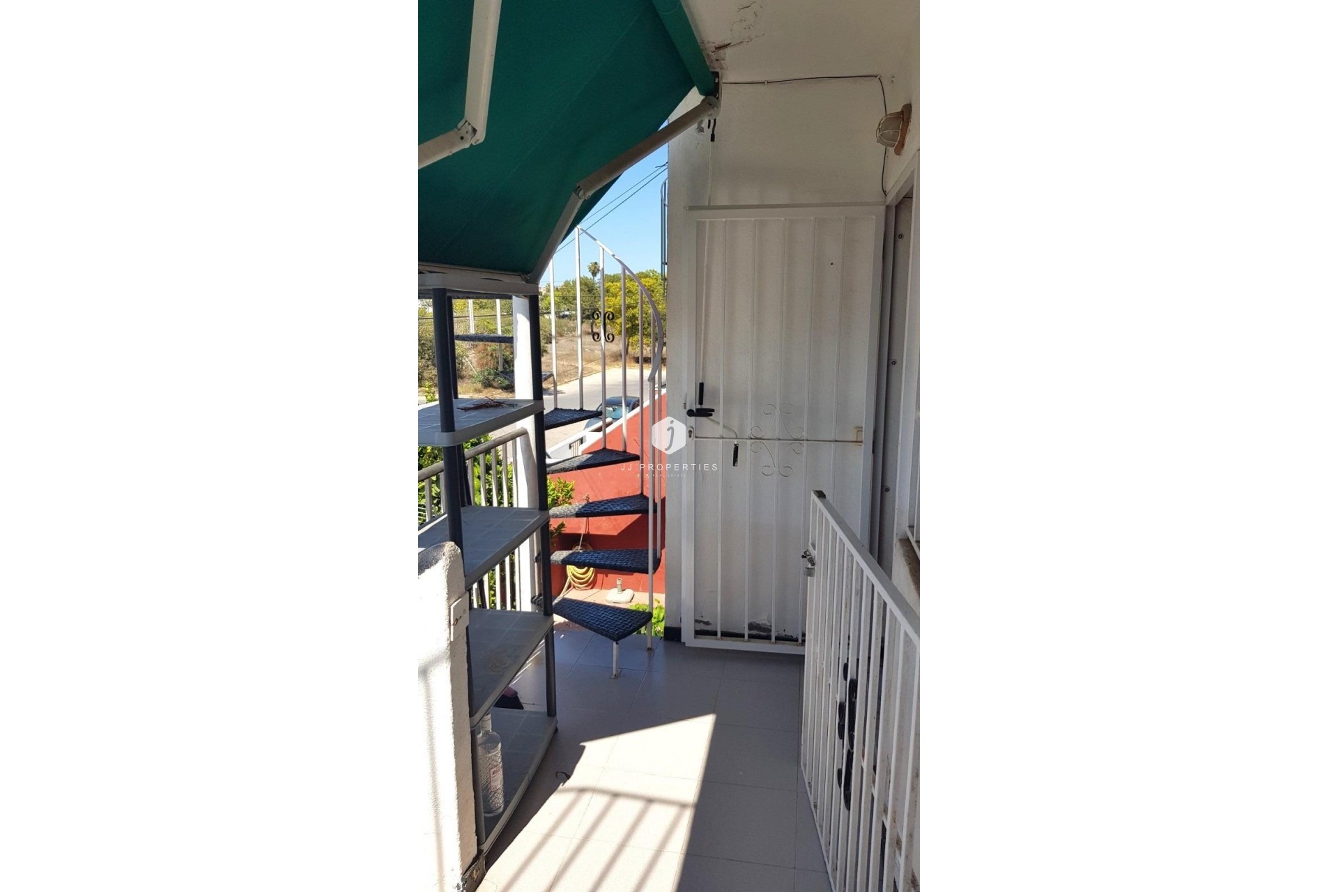 Resale - Bungalow -
Torrevieja - La siesta