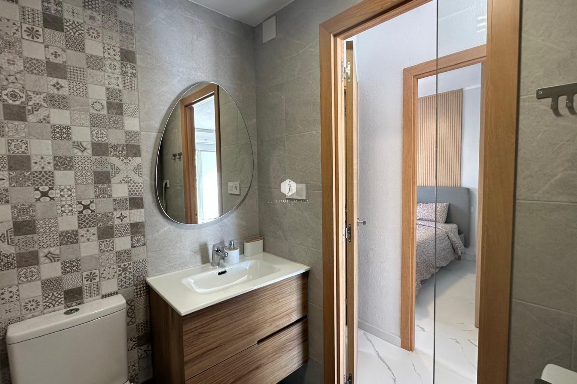 Resale - Bungalow -
Torrevieja - Los Balcones