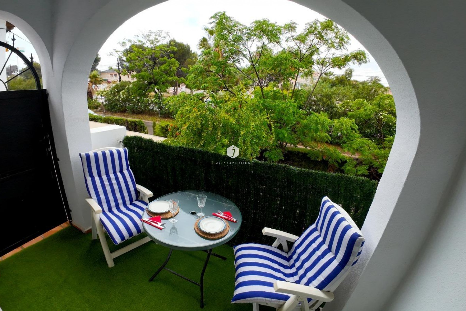 Resale - Bungalow -
Torrevieja - Los Balcones