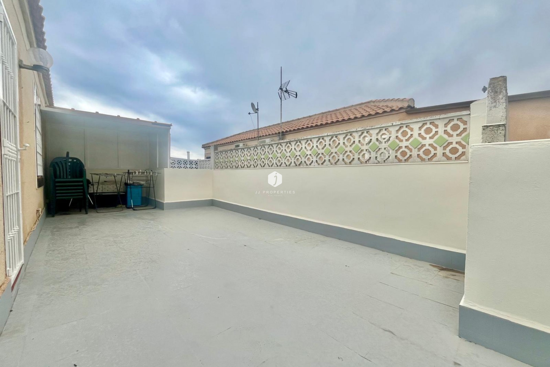 Resale - Bungalow -
Torrevieja - Paraje Natural