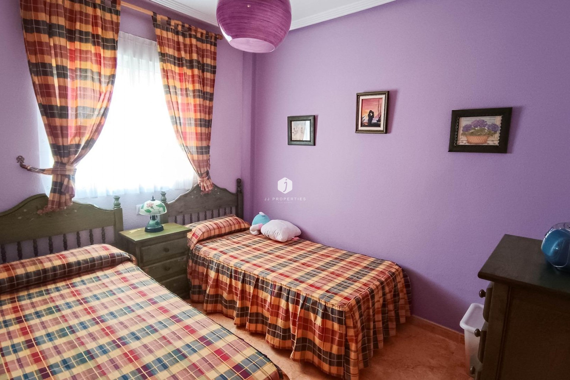 Resale - Bungalow -
Torrevieja - Parque Acuático - Sector 25