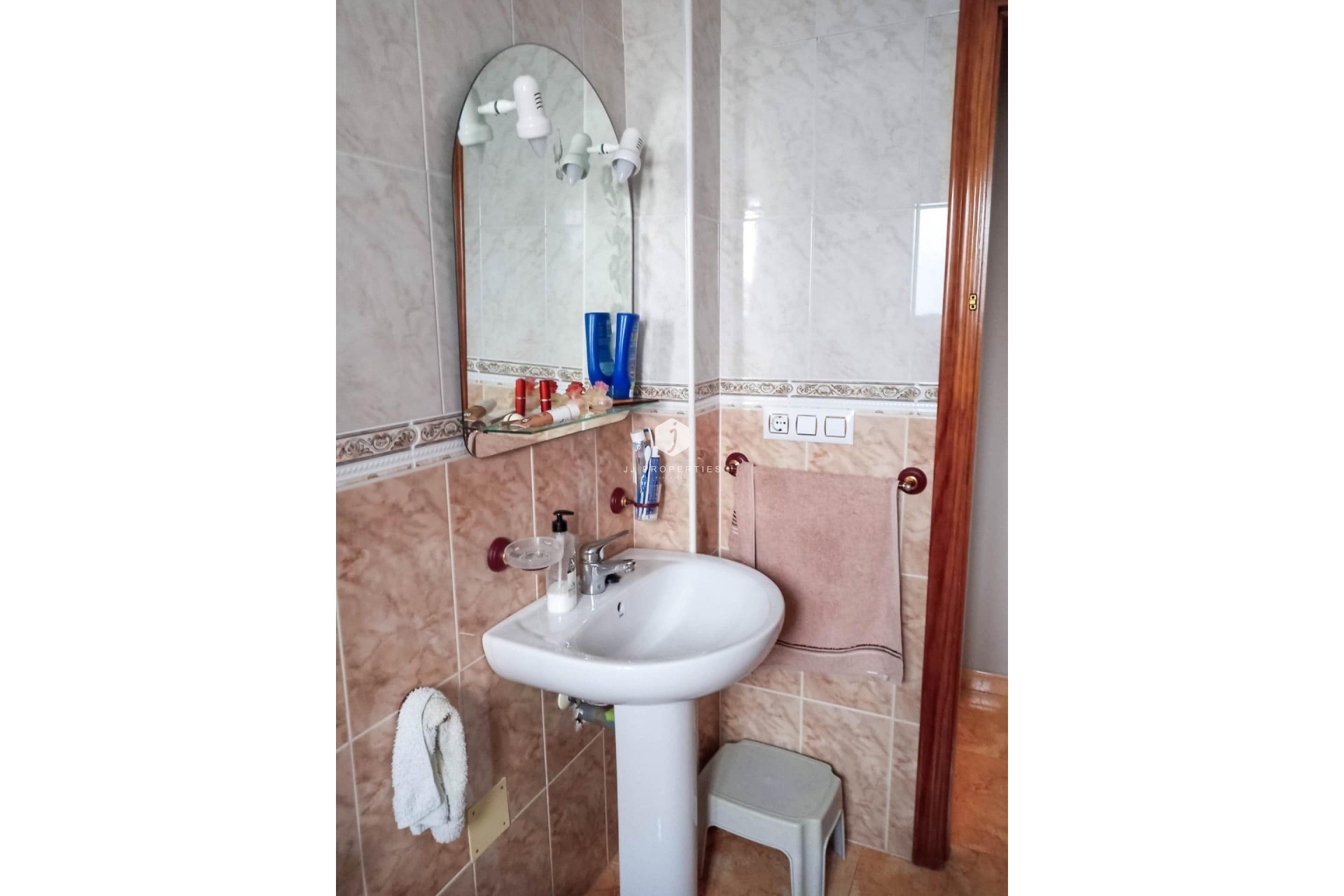 Resale - Bungalow -
Torrevieja - Parque Acuático - Sector 25