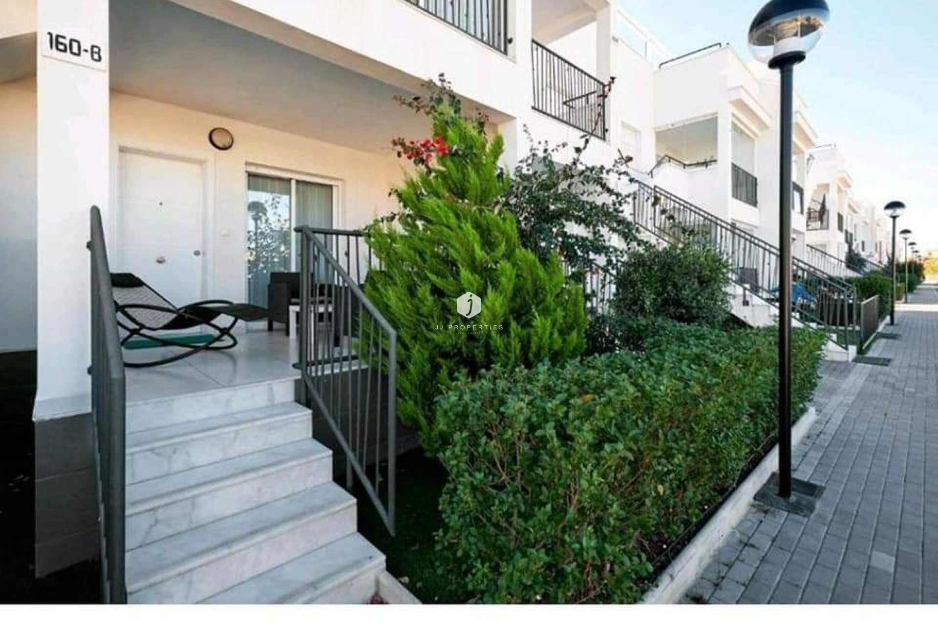 Resale - Bungalow -
Torrevieja - Parque Acuático - Sector 25