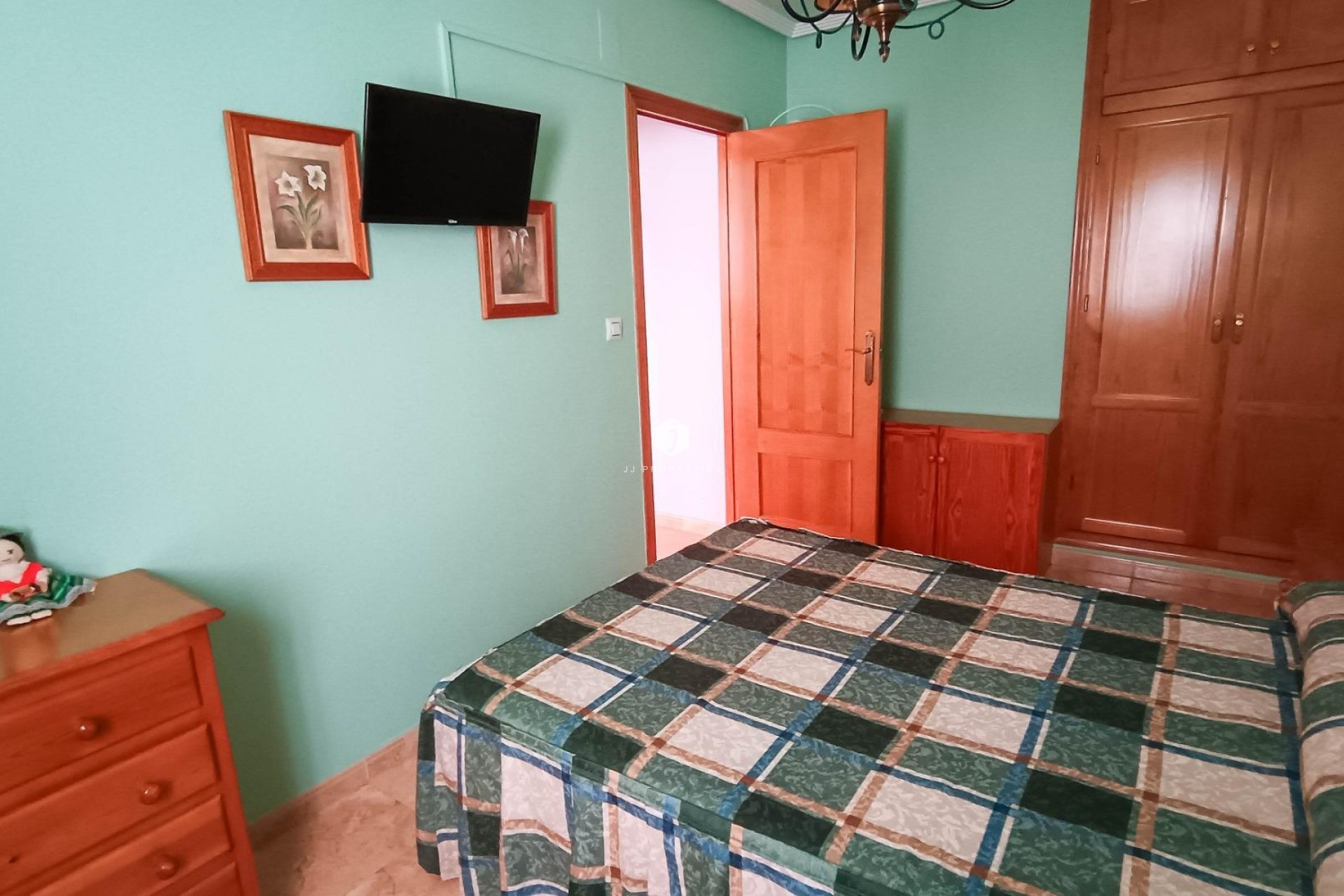 Resale - Bungalow -
Torrevieja - Parque Acuático - Sector 25