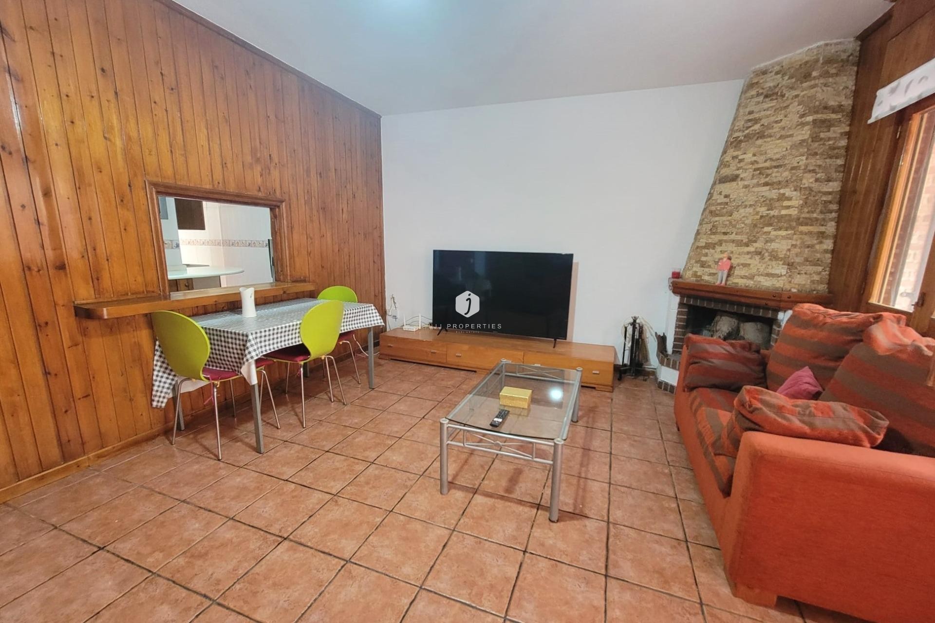 Resale - Bungalow -
Torrevieja - Playa de los Locos