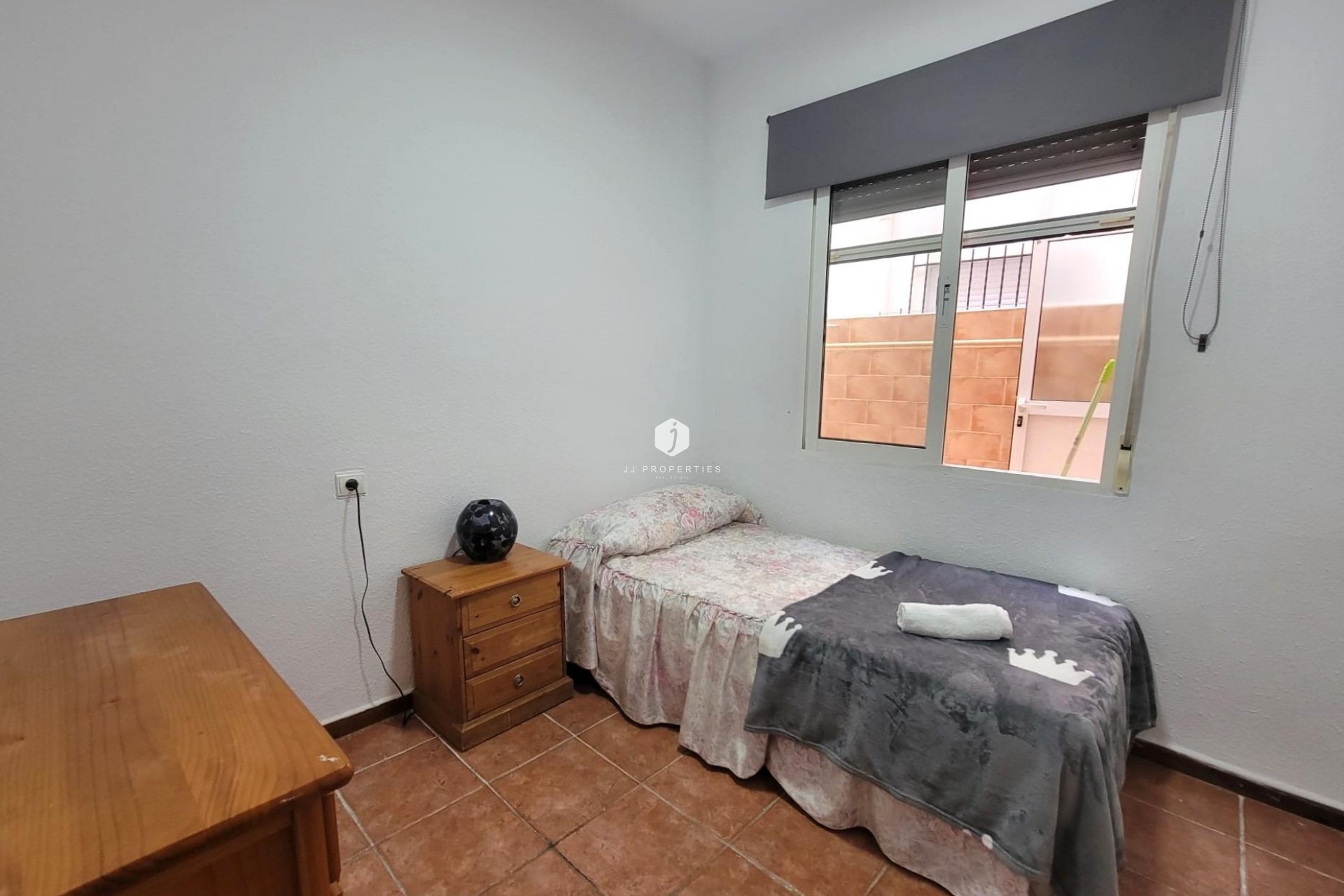 Resale - Bungalow -
Torrevieja - Playa de los Locos
