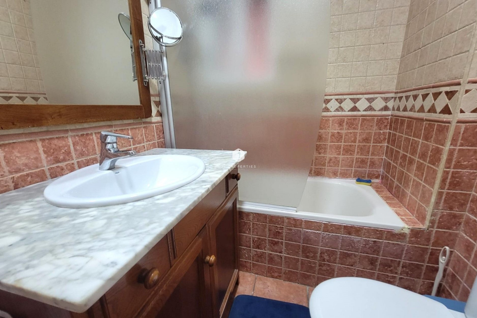 Resale - Bungalow -
Torrevieja - Playa de los Locos