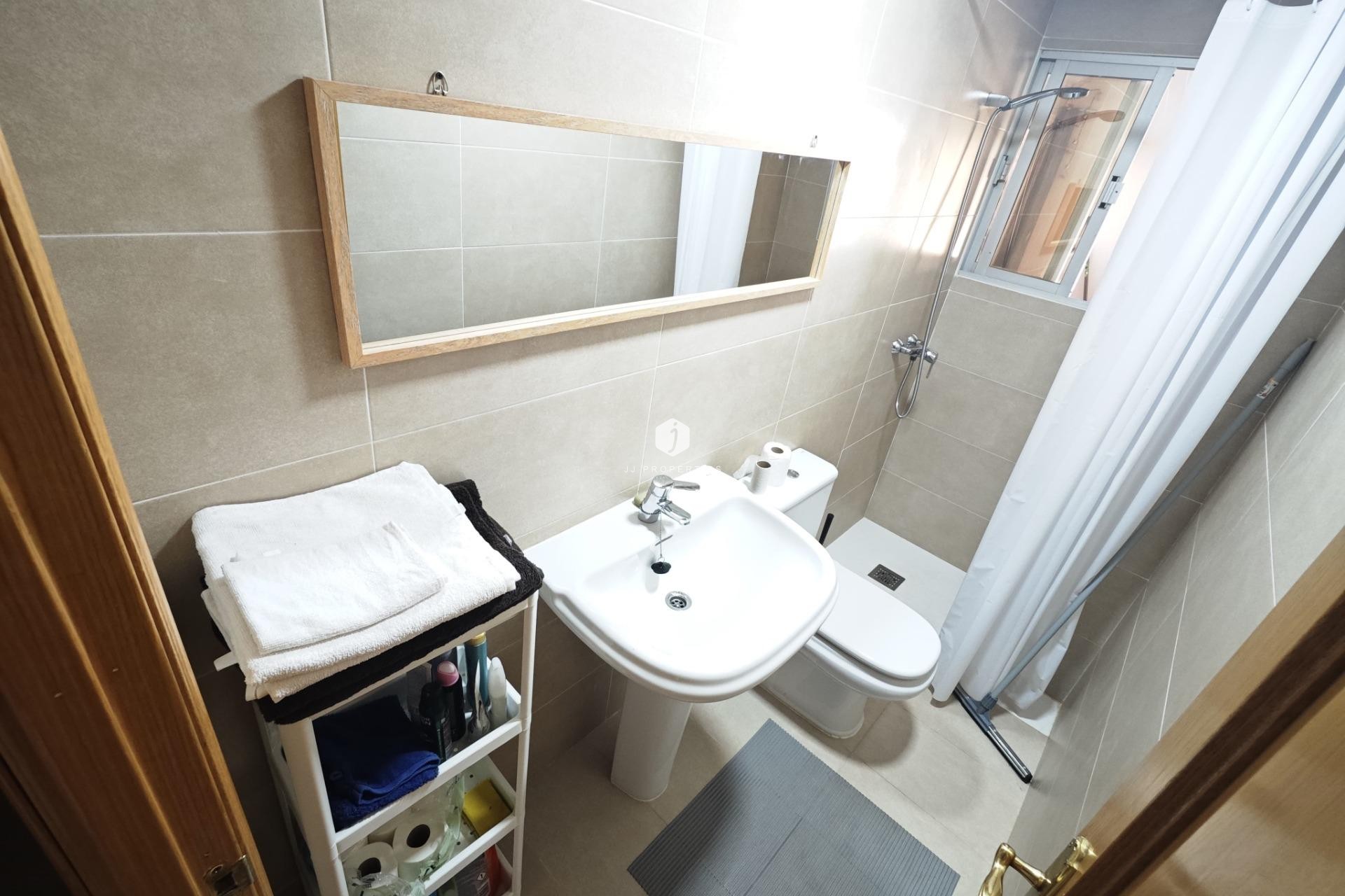 Resale - Bungalow -
Torrevieja - Playa del Cura