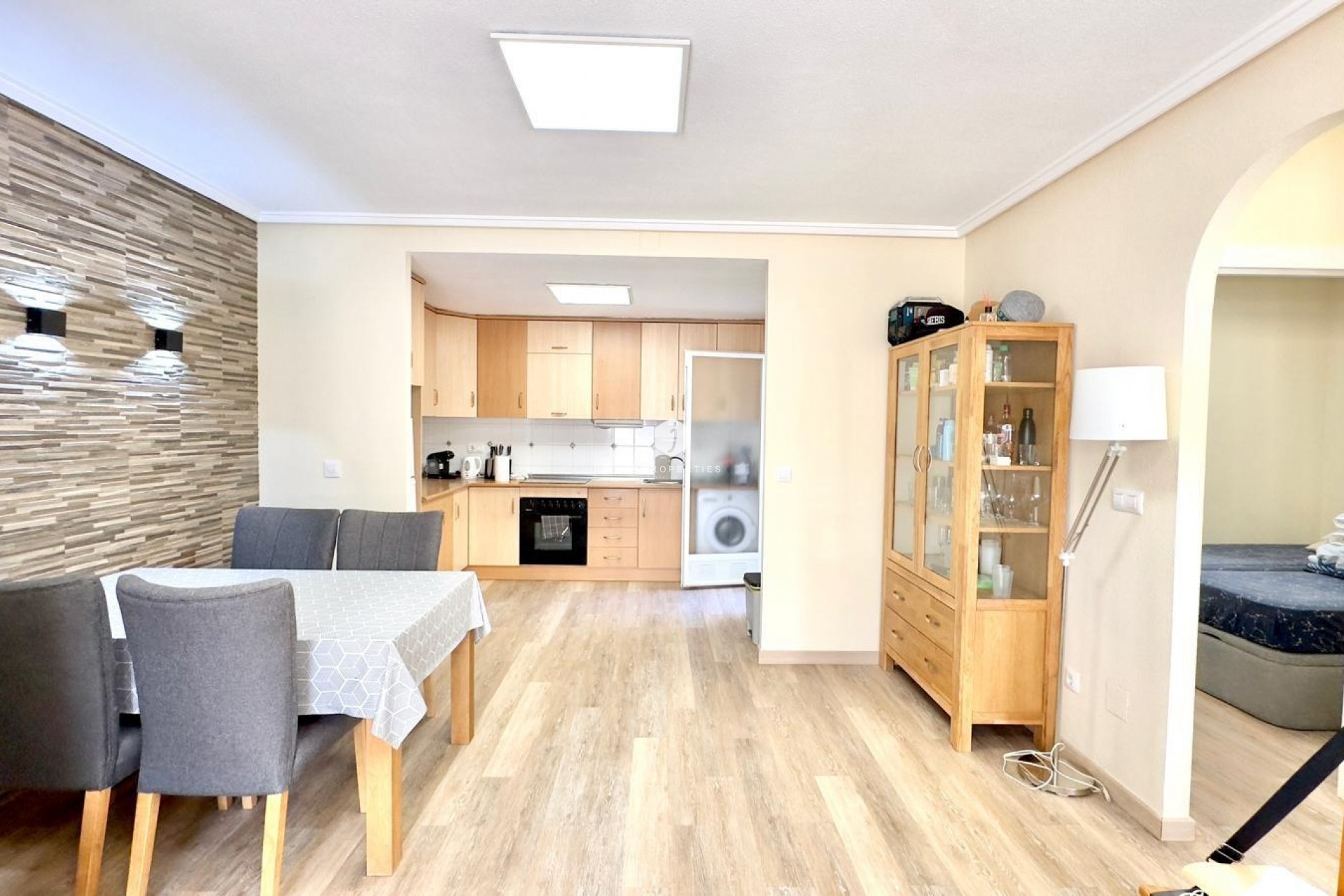 Resale - Bungalow -
Torrevieja - Torreblanca