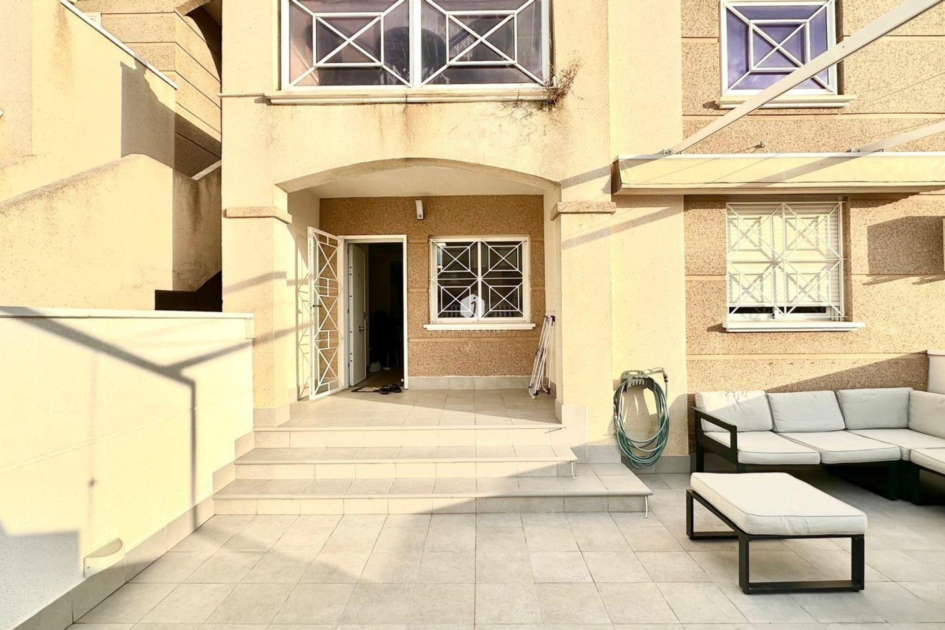 Resale - Bungalow -
Torrevieja - Torreblanca