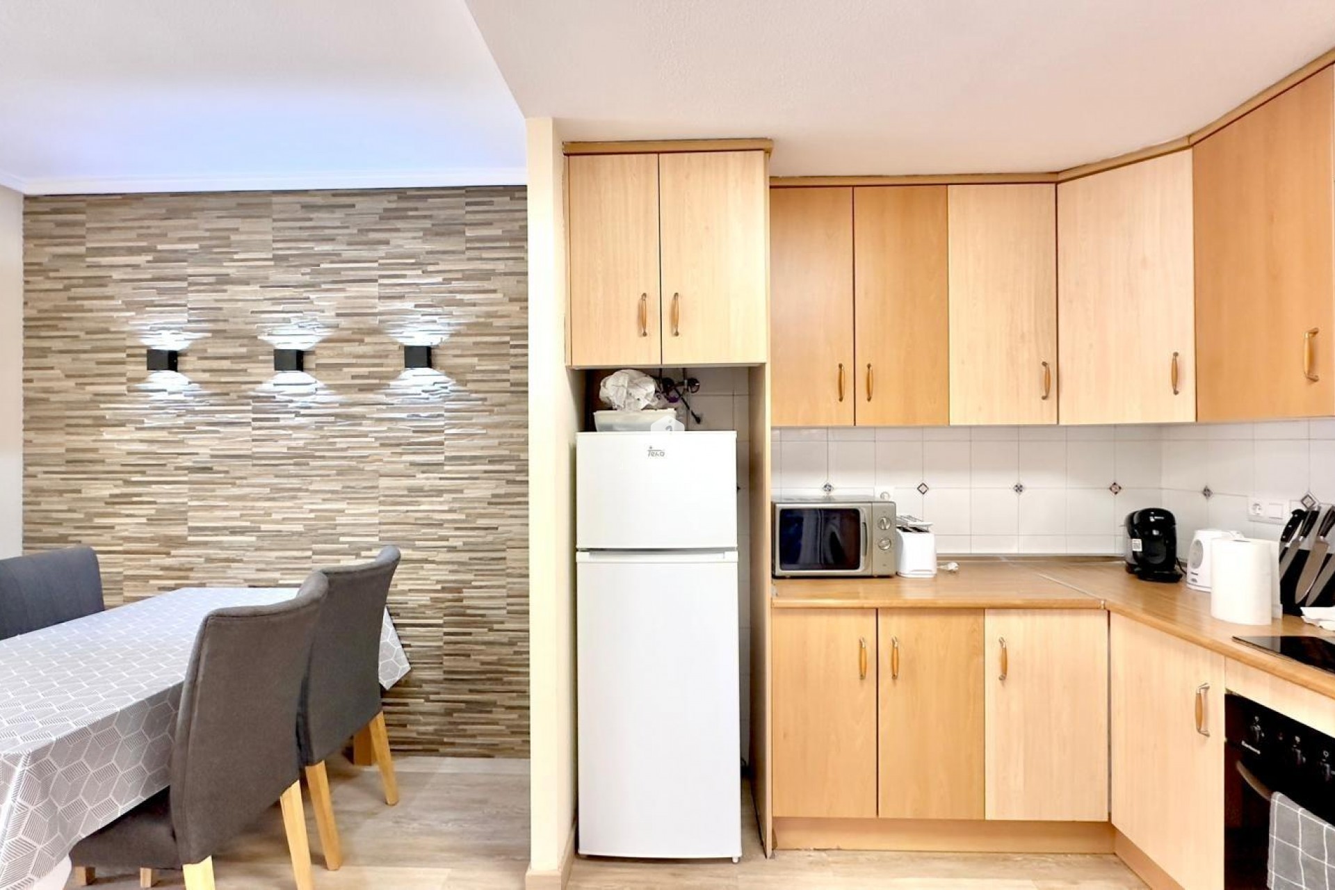 Resale - Bungalow -
Torrevieja - Torreblanca