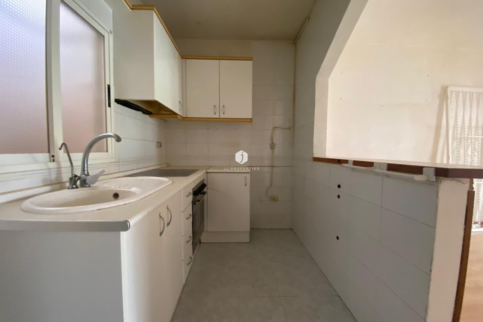 Resale - Bungalow -
Torrevieja - Torretas