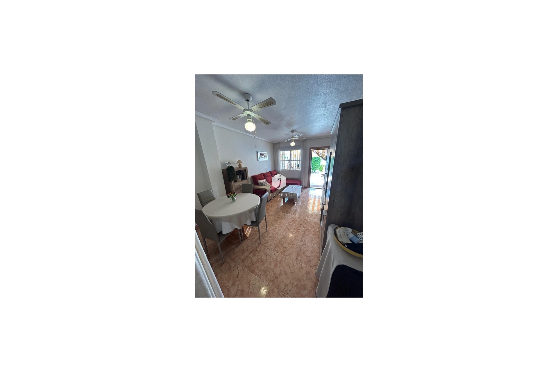 Resale - Chalet -
Algorfa - Costa Blanca