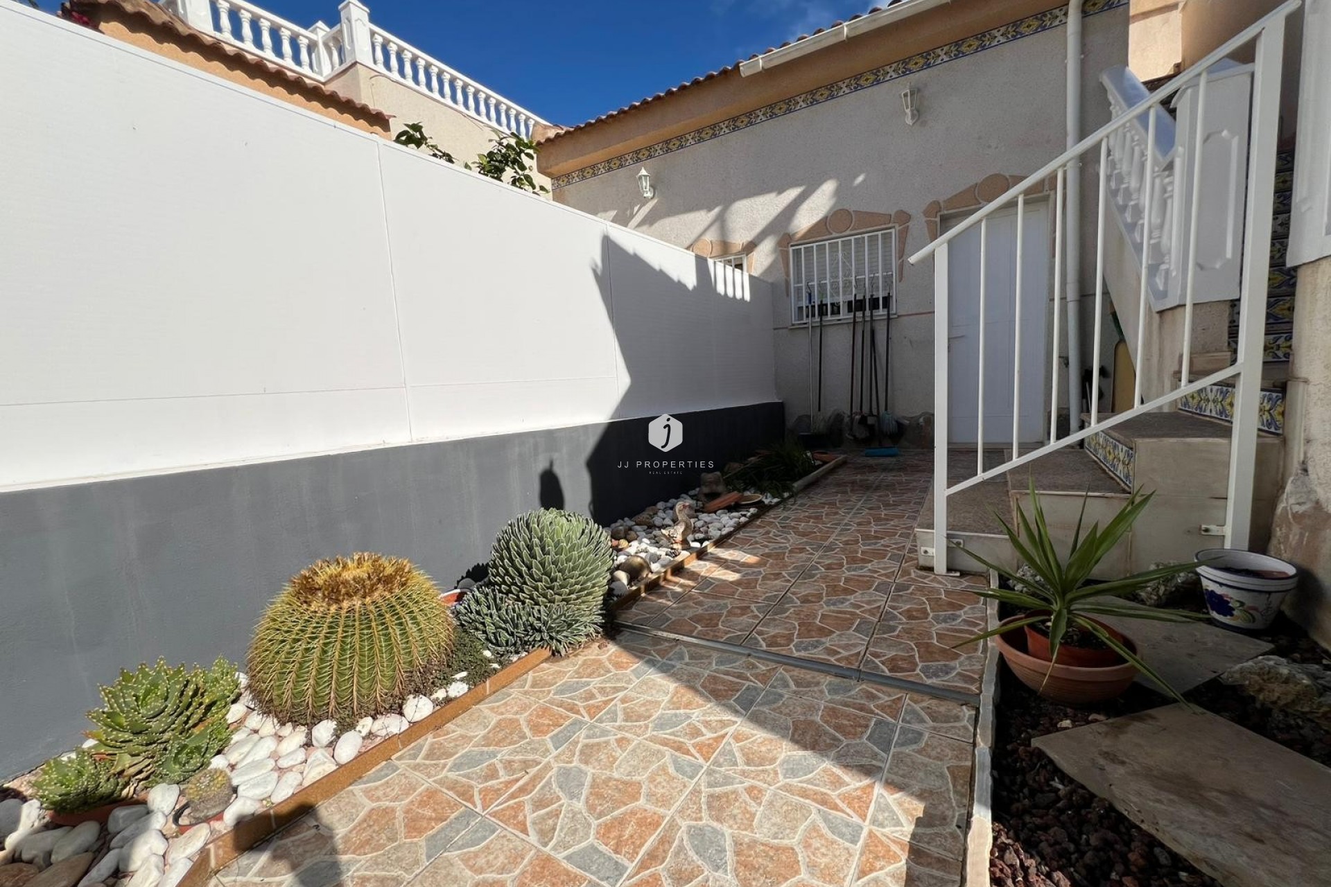 Resale - Chalet -
Algorfa - Inland