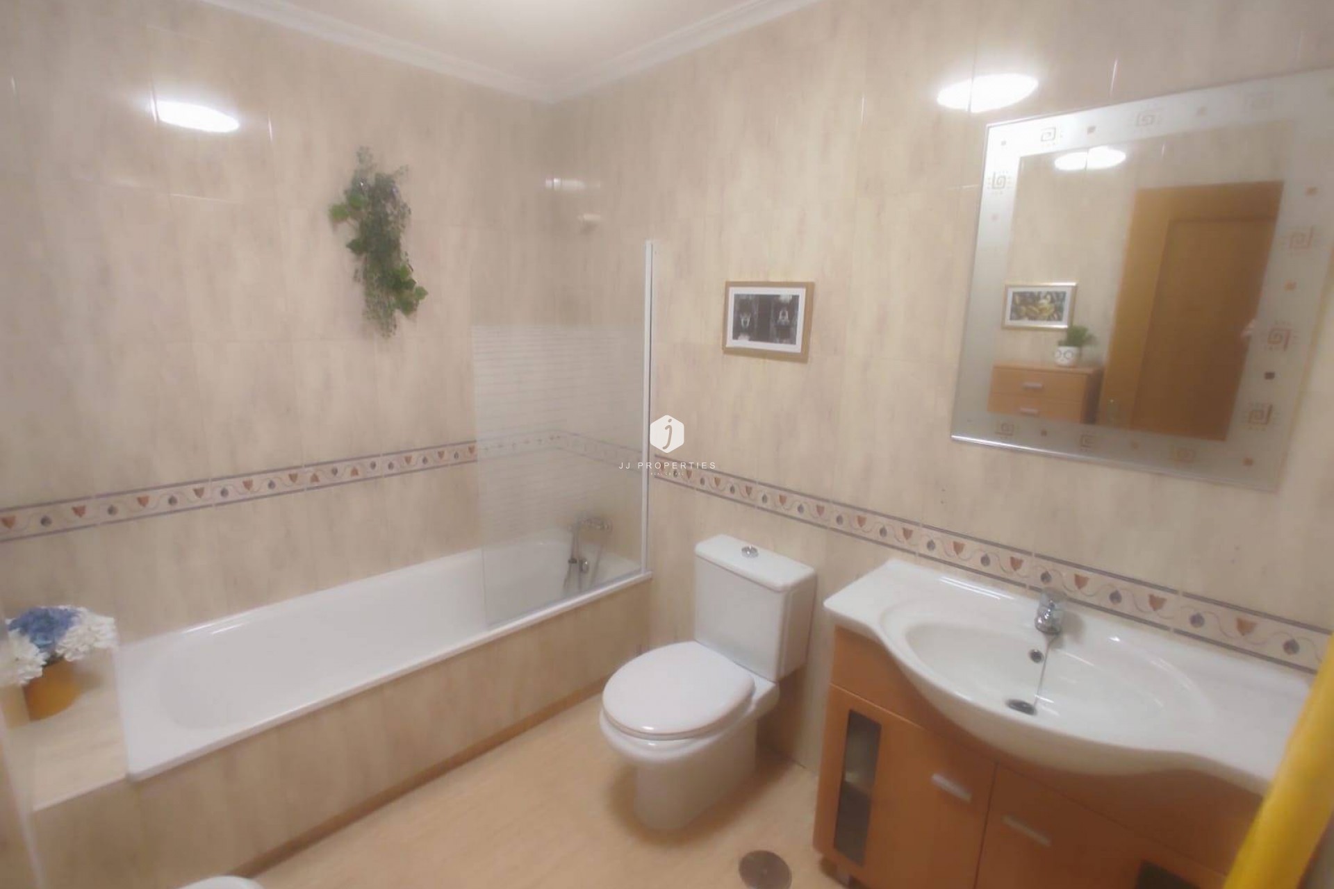 Resale - Chalet -
Bigastro - Comunidad Valenciana