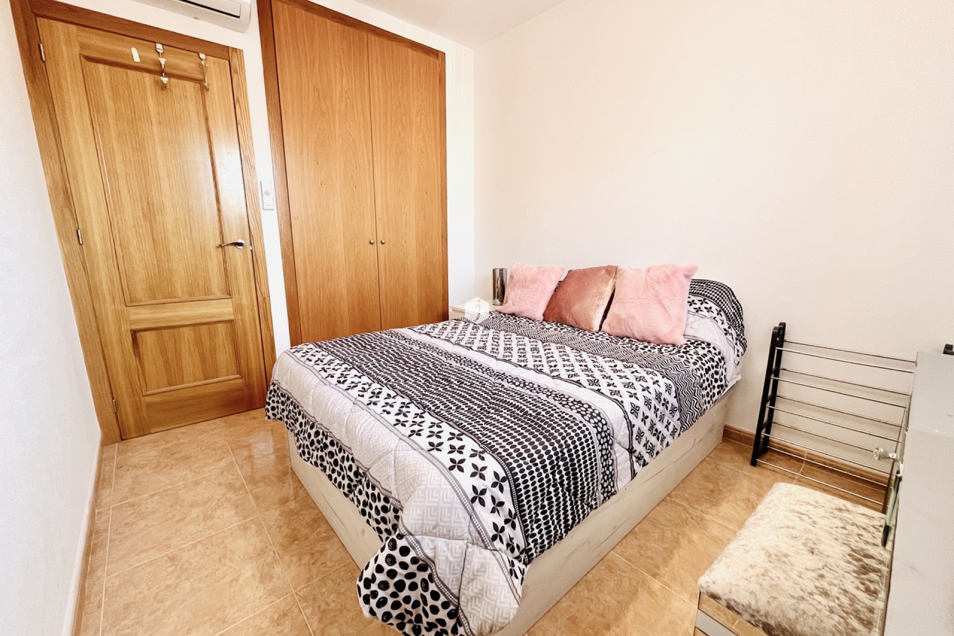 Resale - Chalet -
Cabo Roig - Costa Blanca