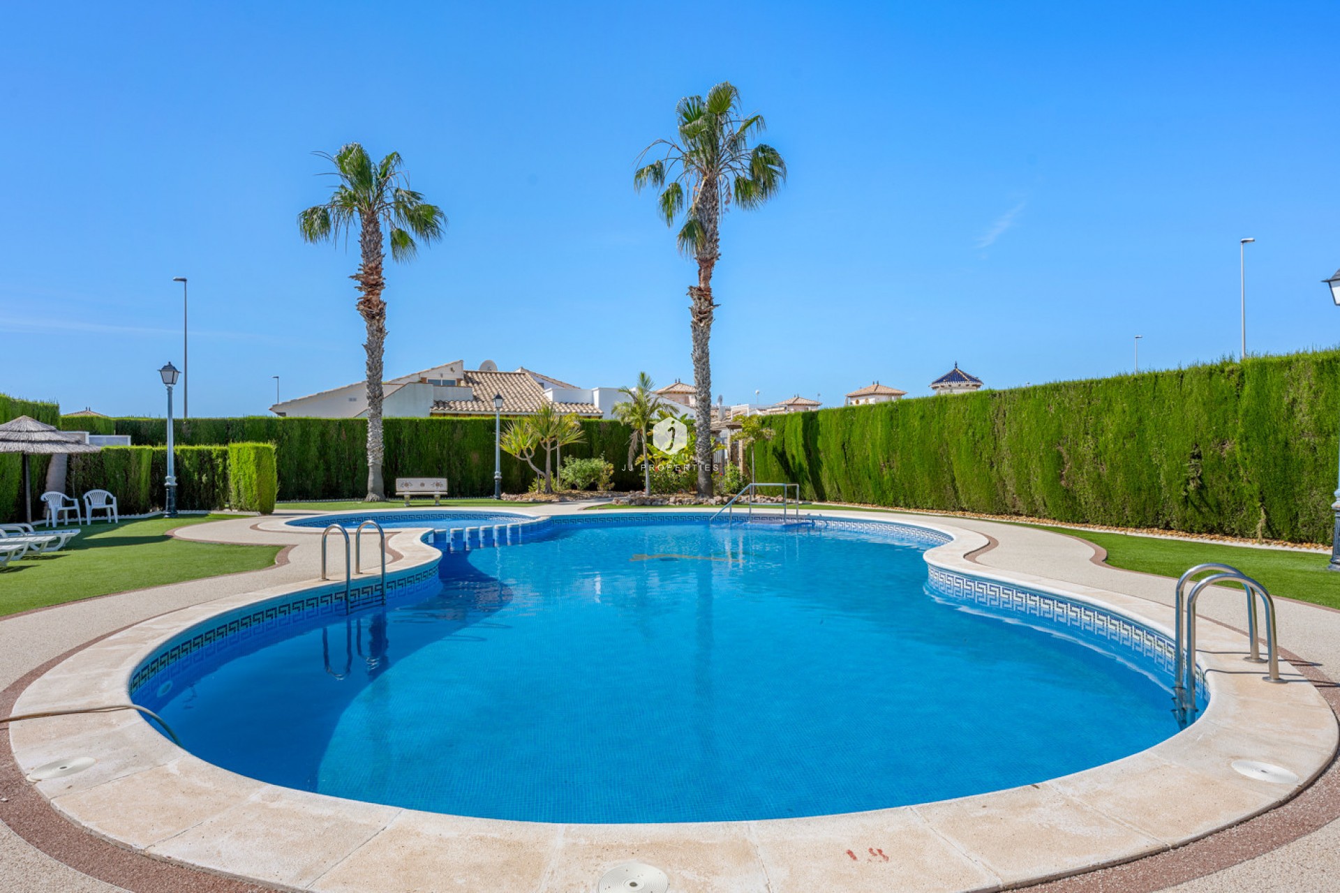 Resale - Chalet -
Cabo Roig - Costa Blanca
