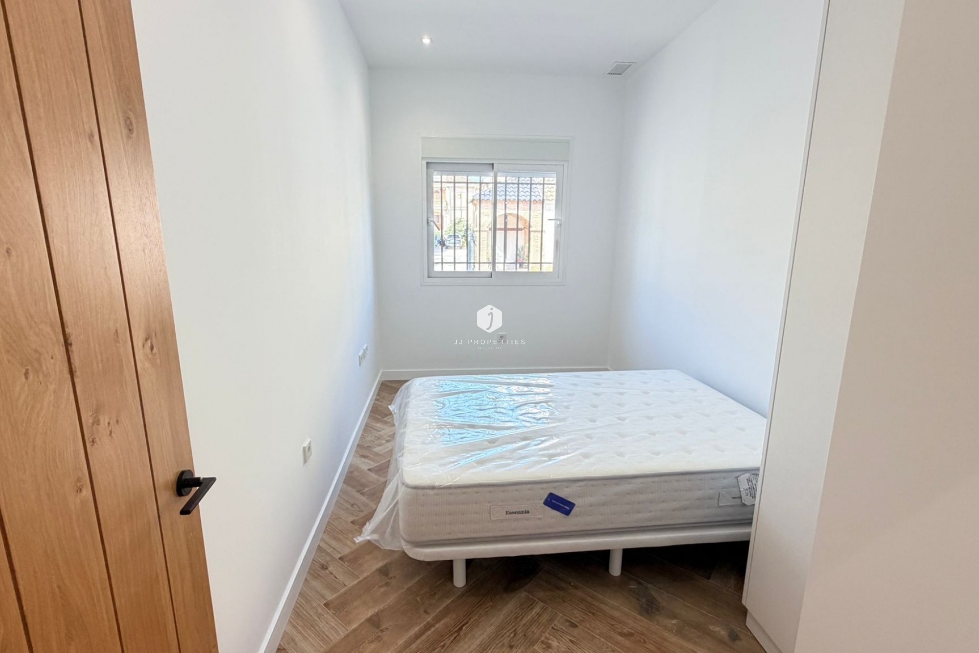 Resale - Chalet -
Catral - Costa Blanca