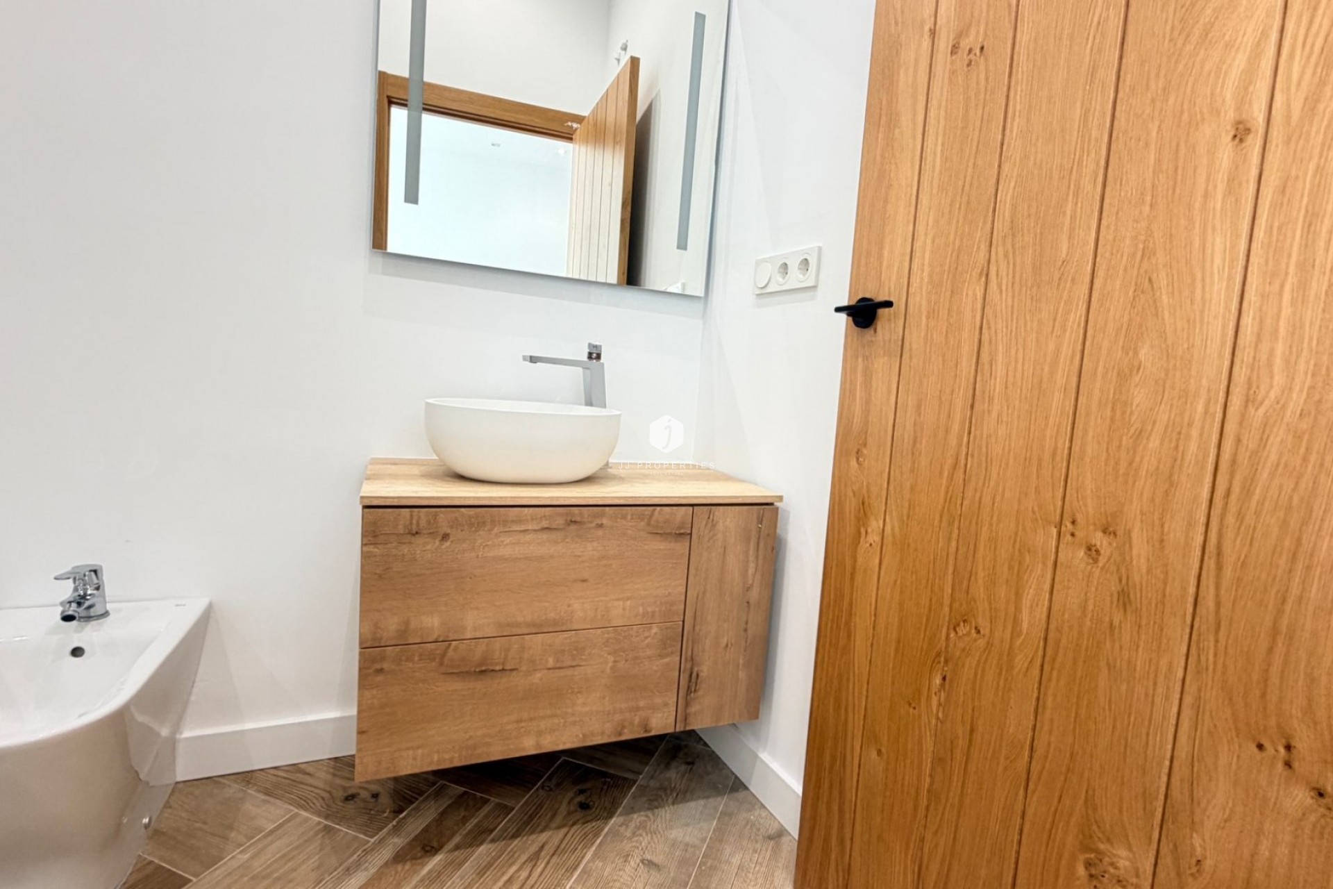 Resale - Chalet -
Catral - Costa Blanca