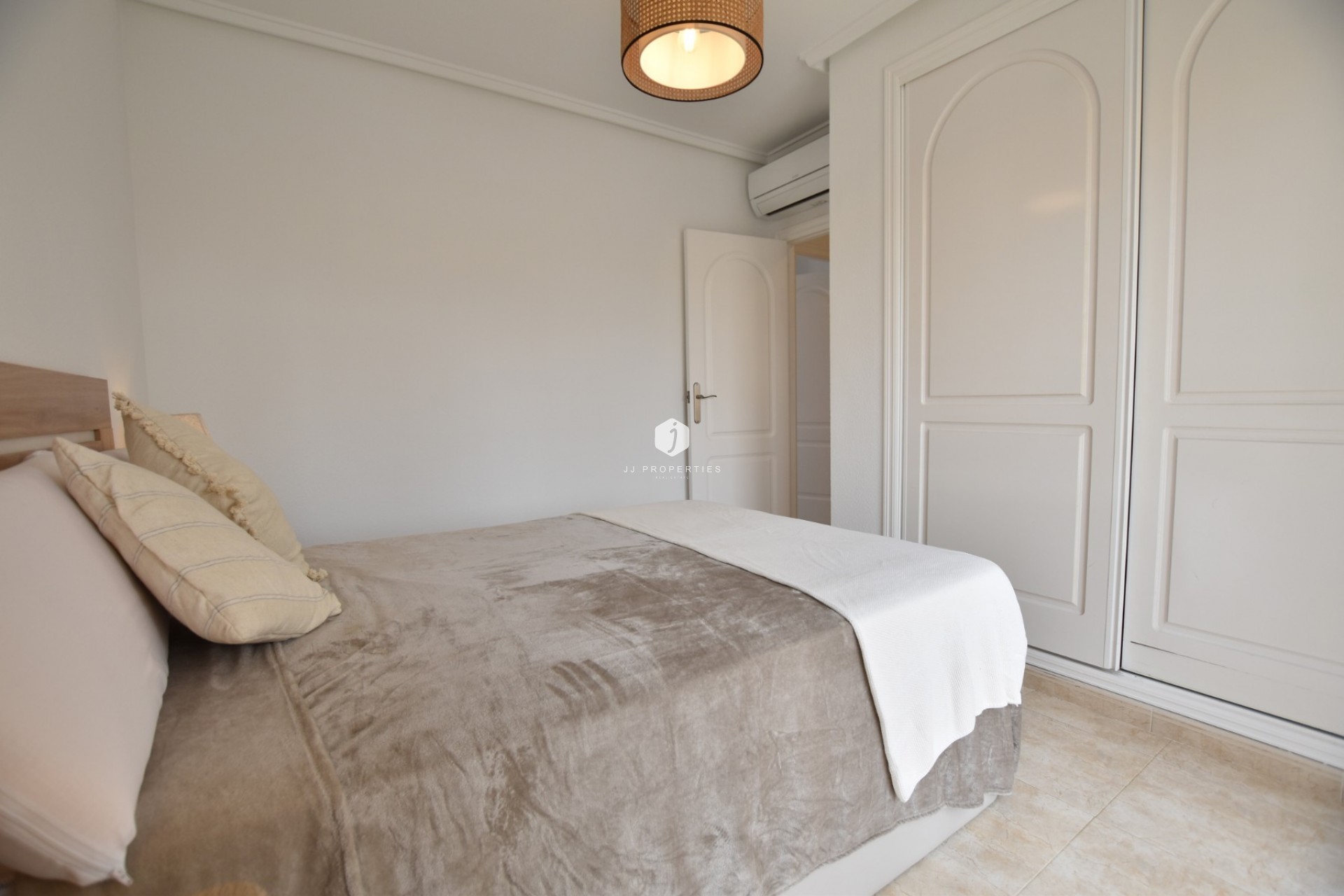 Resale - Chalet -
Ciudad Quesada - Costa Blanca