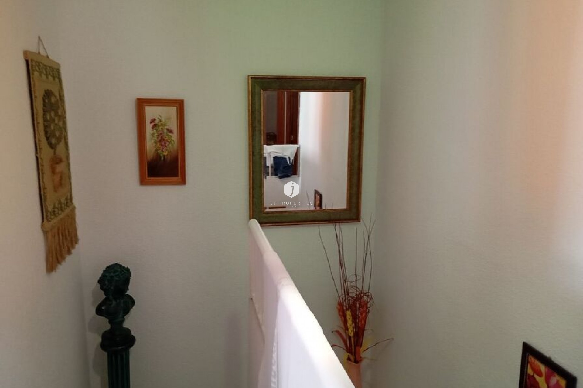 Resale - Chalet -
Daya Vieja - Costa Blanca