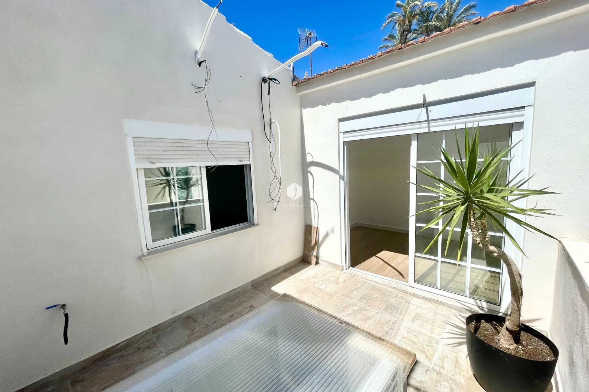 Resale - Chalet -
Daya Vieja - Costa Blanca
