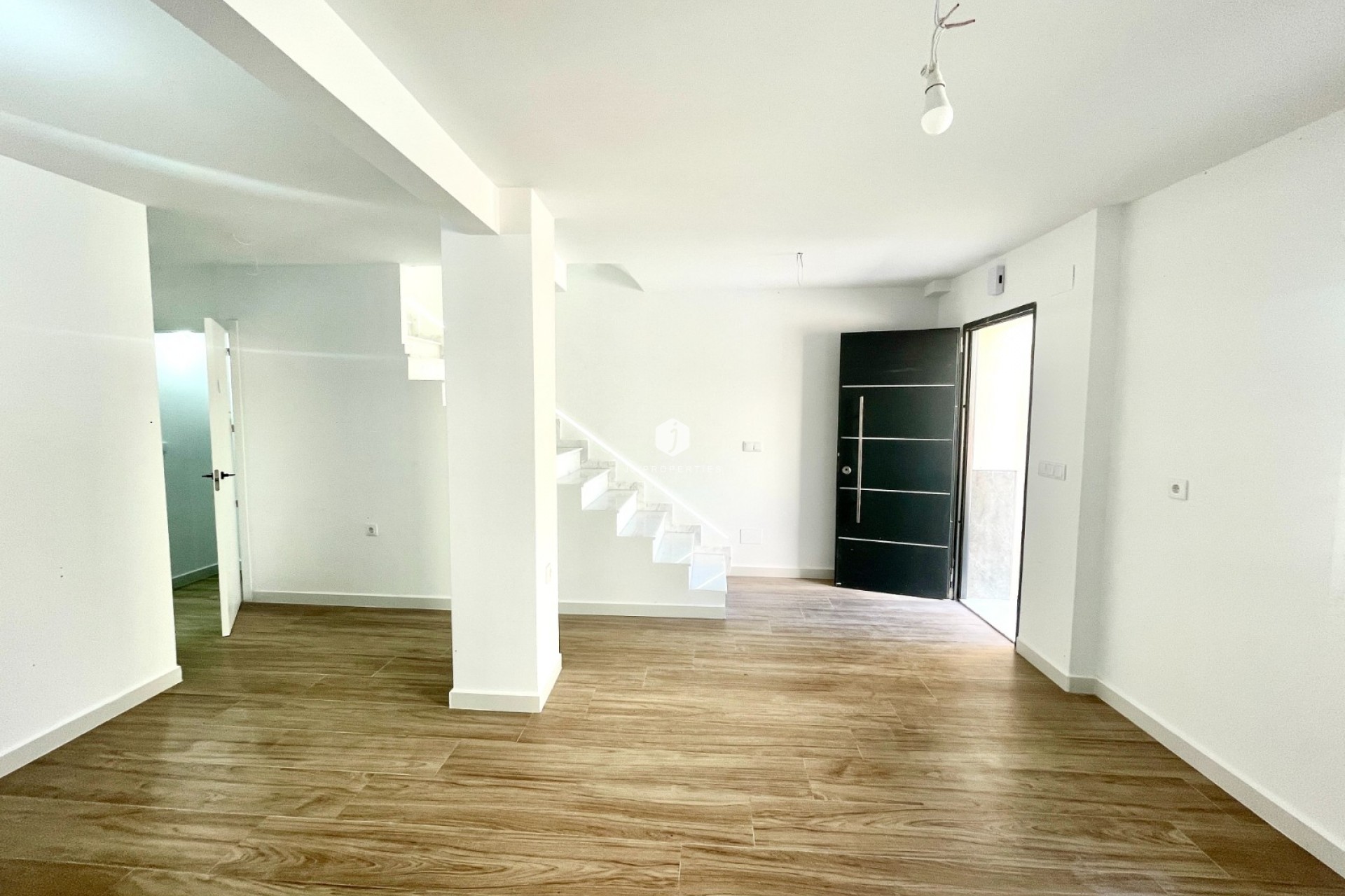 Resale - Chalet -
Daya Vieja - Costa Blanca