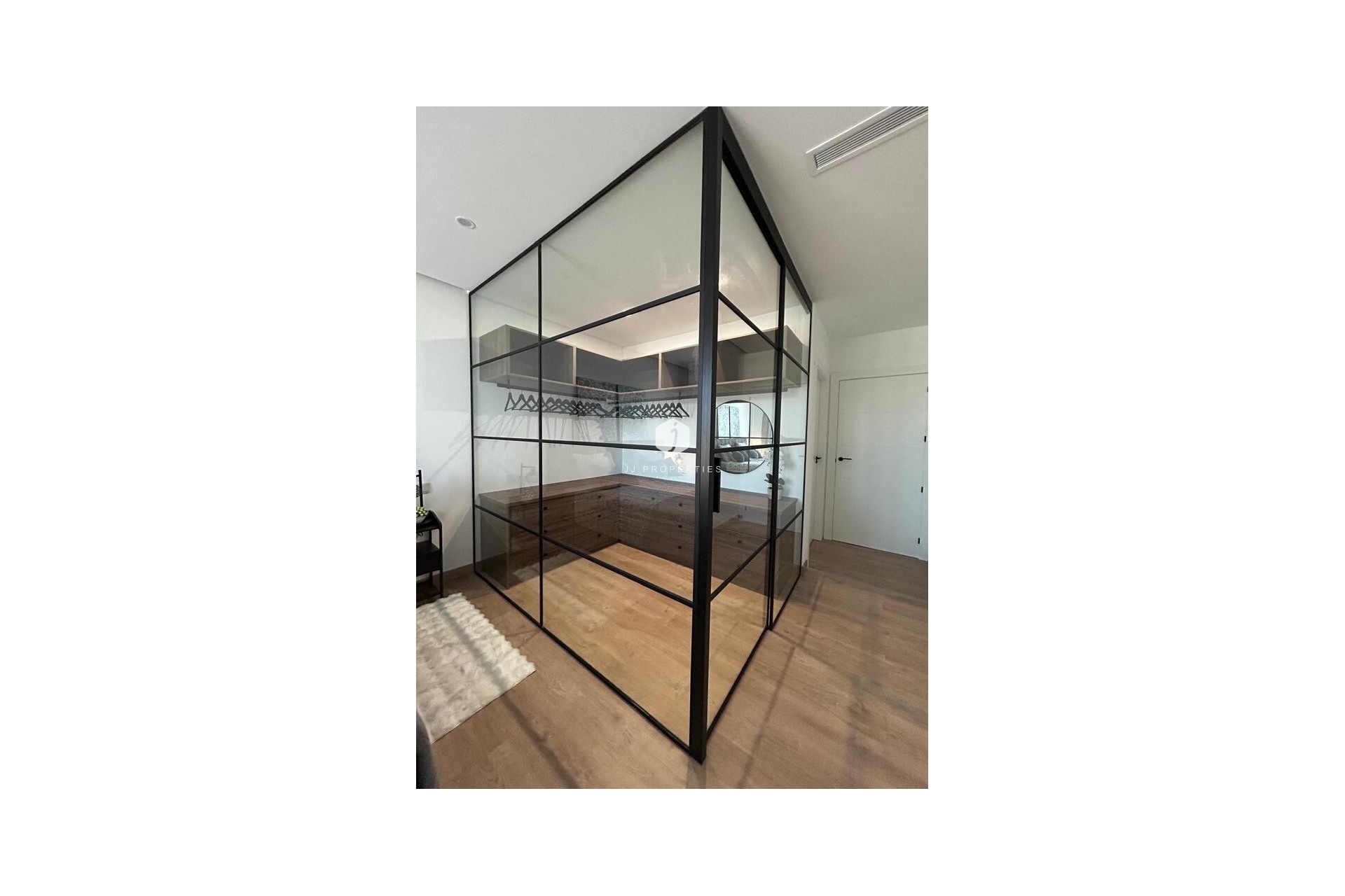 Resale - Chalet -
Dolores - Costa Blanca