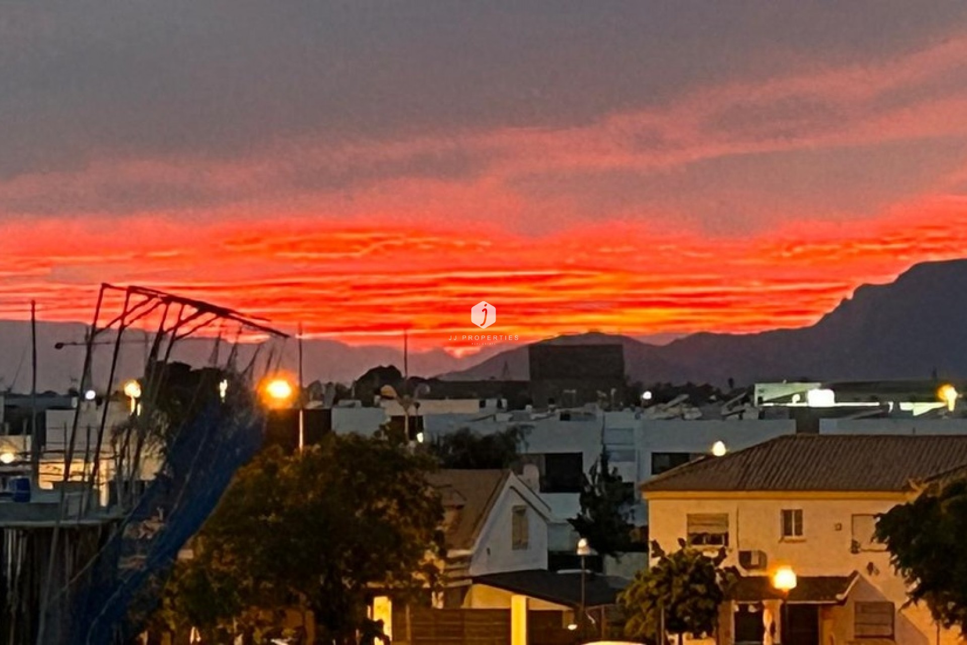 Resale - Chalet -
Dolores - Costa Blanca