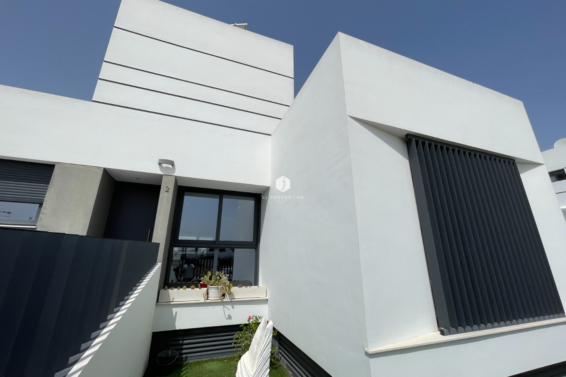 Resale - Chalet -
Dolores - Costa Blanca