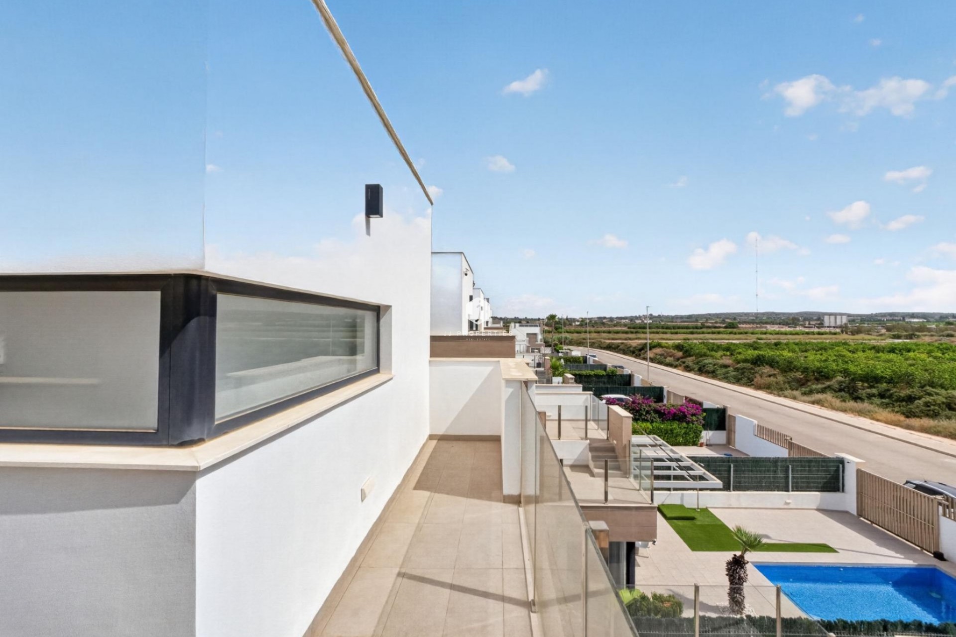 Resale - Chalet -
El Raso - Guardamar del Segura