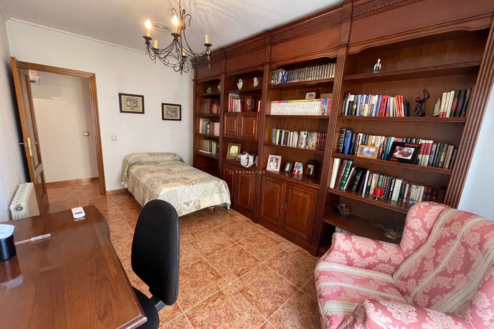 Resale - Chalet -
Formentera del Segura - Costa Blanca