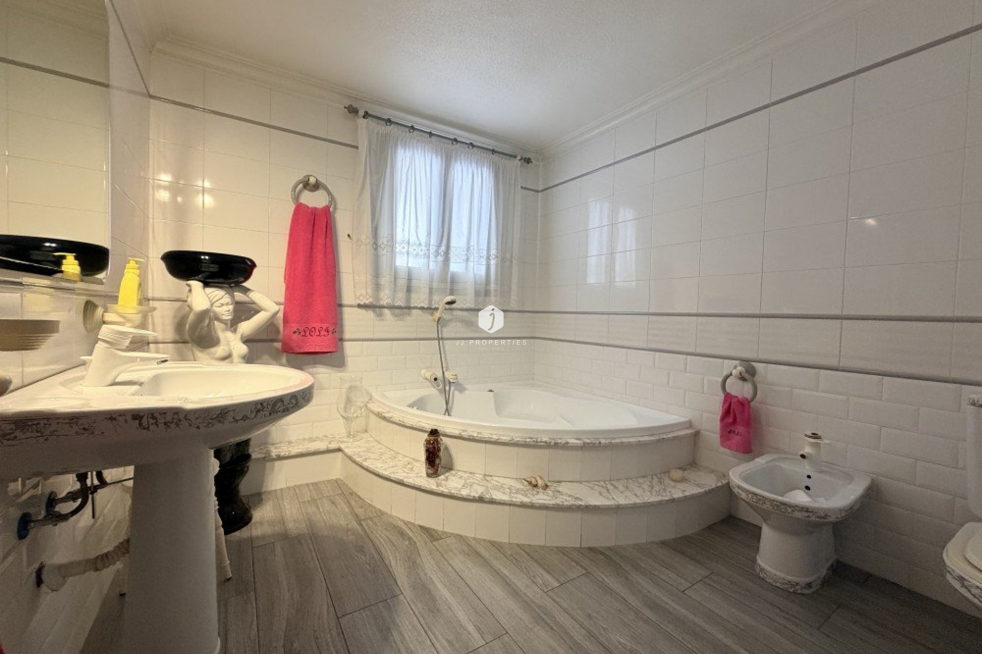 Resale - Chalet -
Formentera del Segura - Costa Blanca