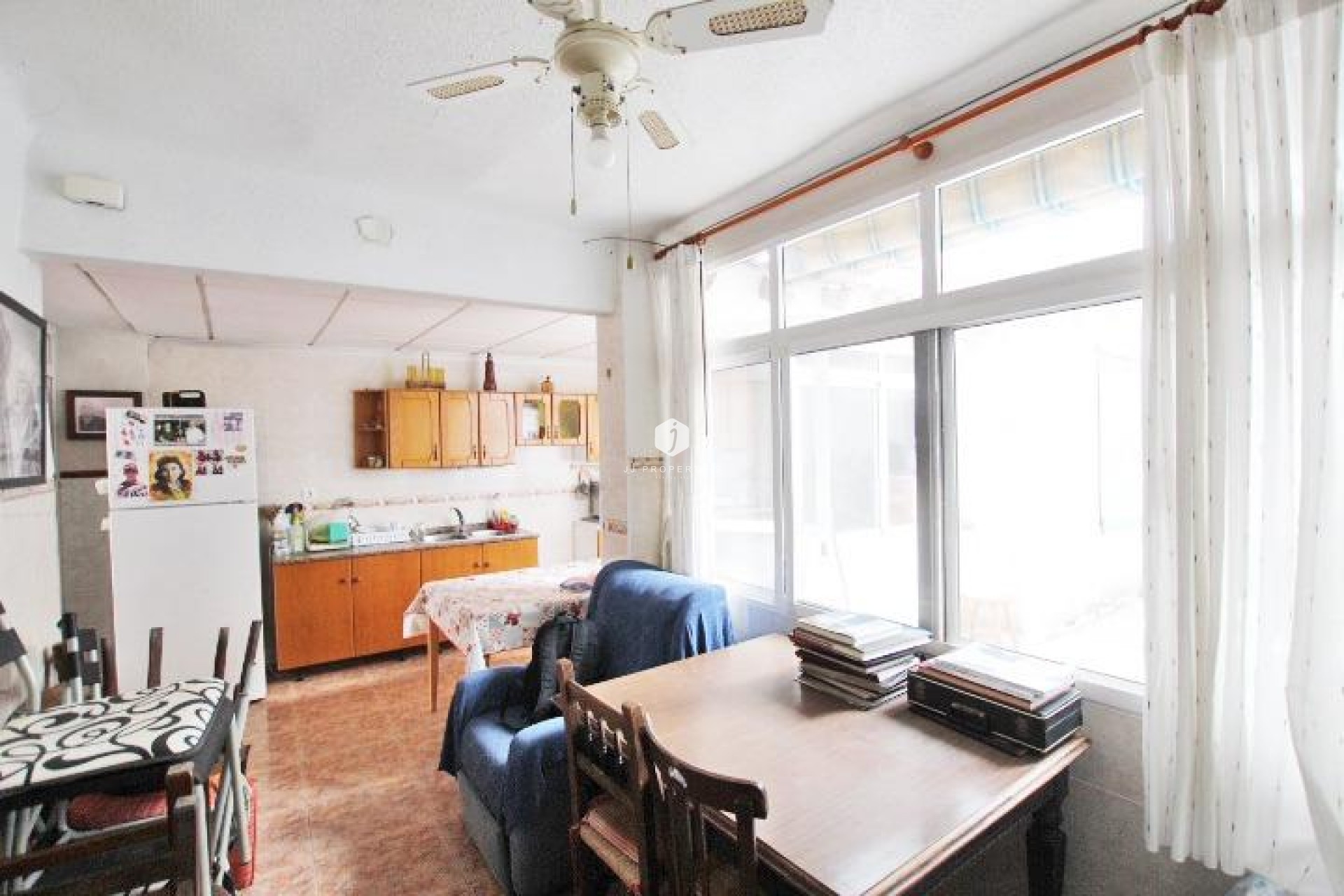 Resale - Chalet -
Guardamar del Segura - Centro