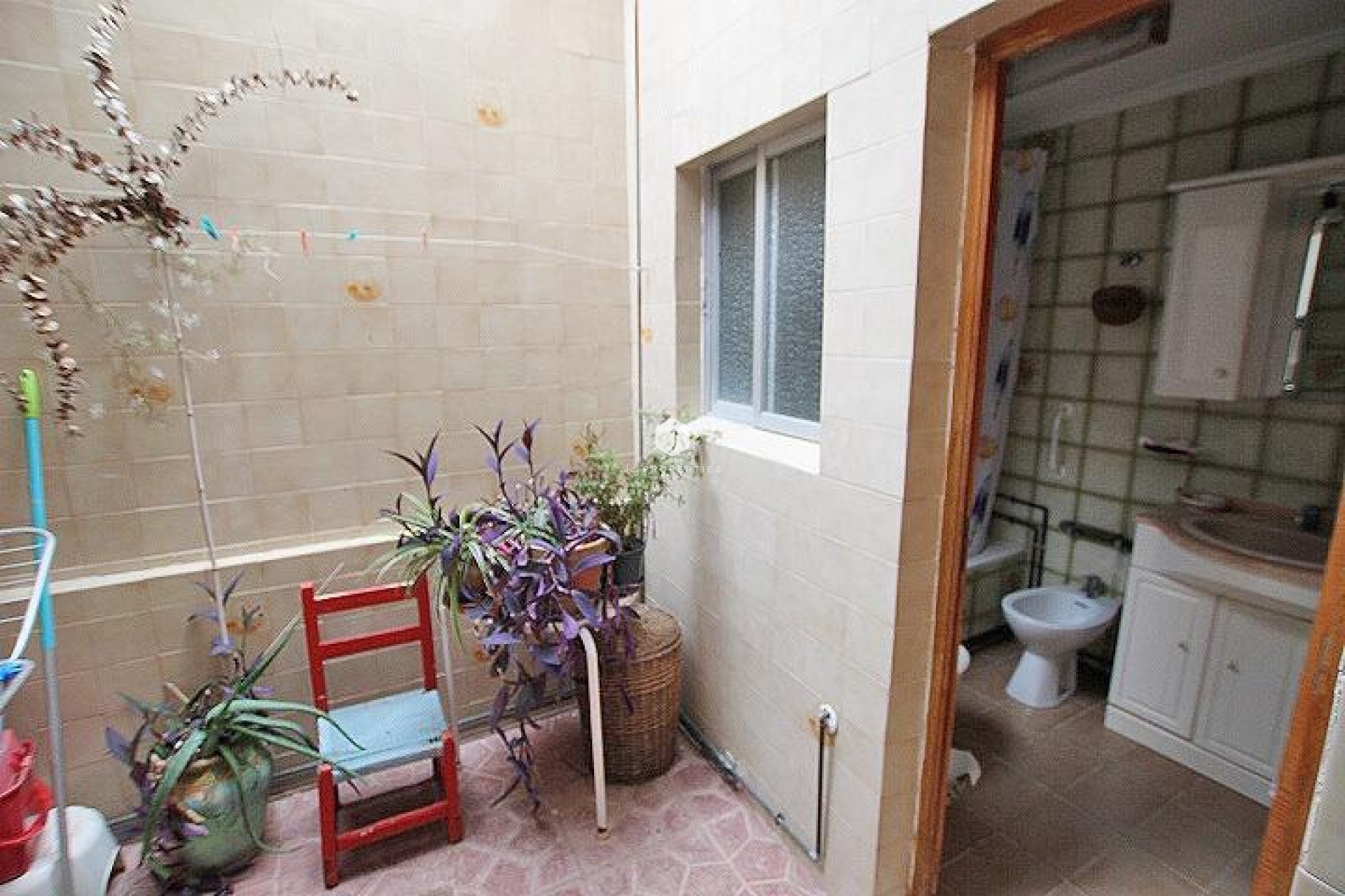 Resale - Chalet -
Guardamar del Segura - Centro
