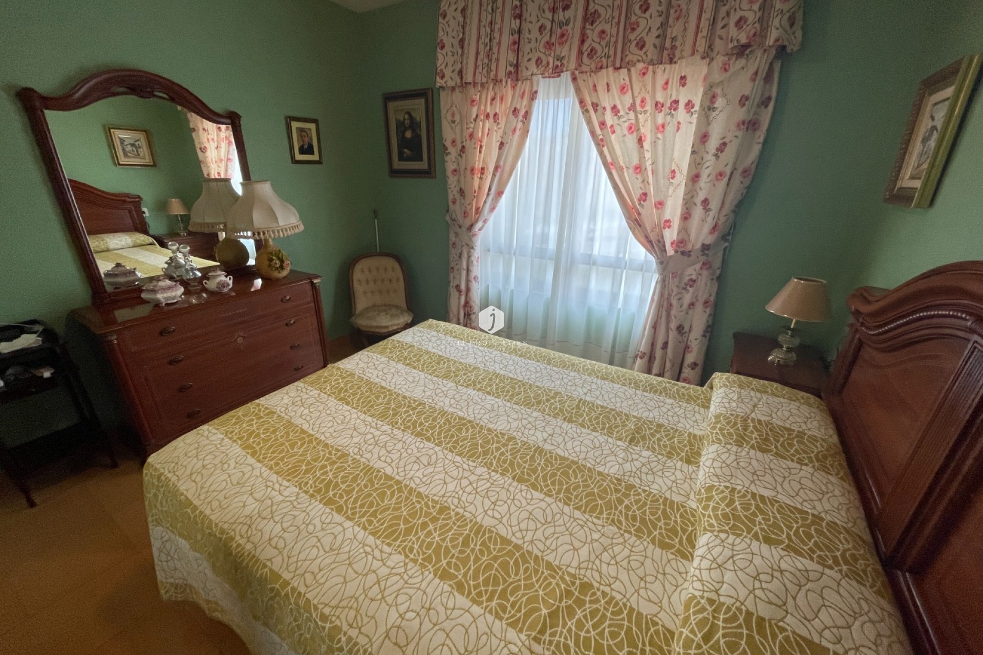 Resale - Chalet -
Guardamar del Segura - Costa Blanca